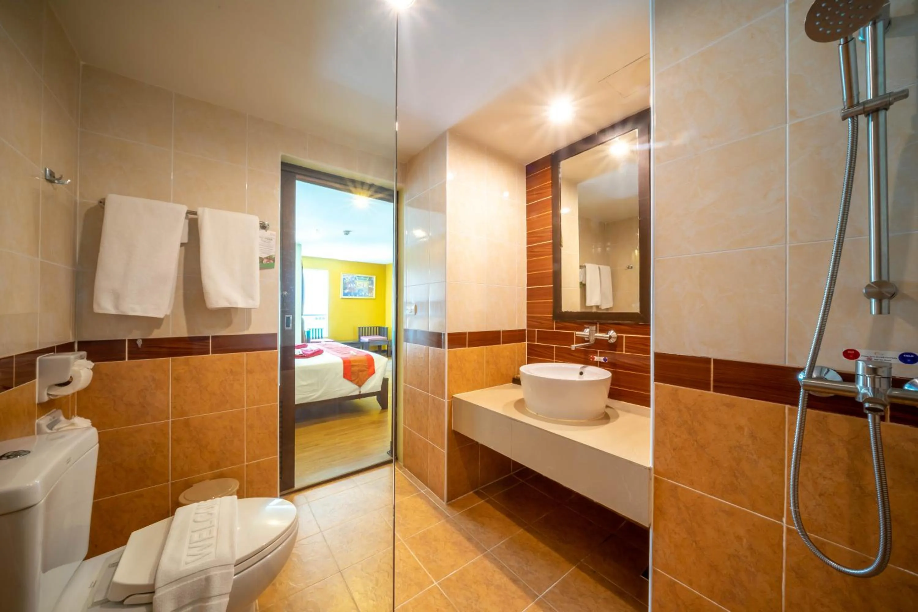 Bathroom in La Vintage Resort - Patong, Phuket