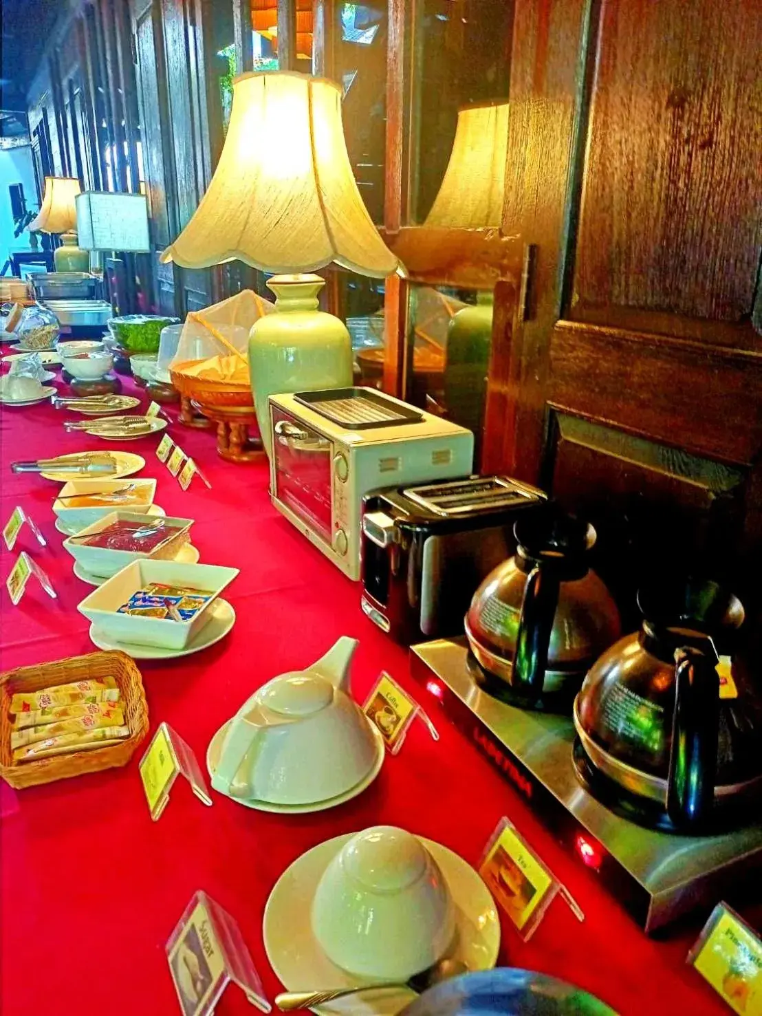 Restaurant/places to eat in Yantarasri Resort Restaurant/places to eat in Yantarasri Resort