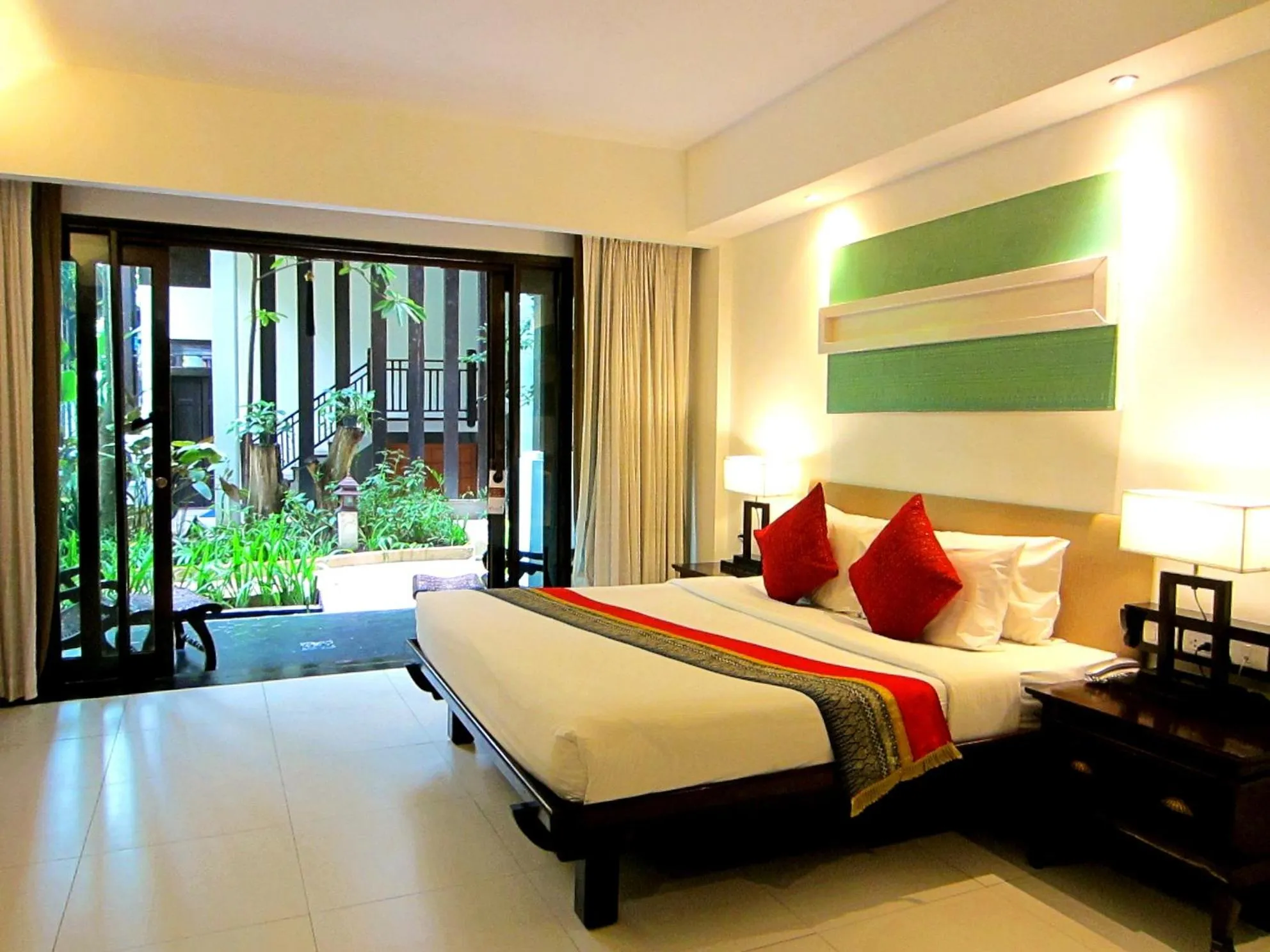 Bed in Yantarasri Resort