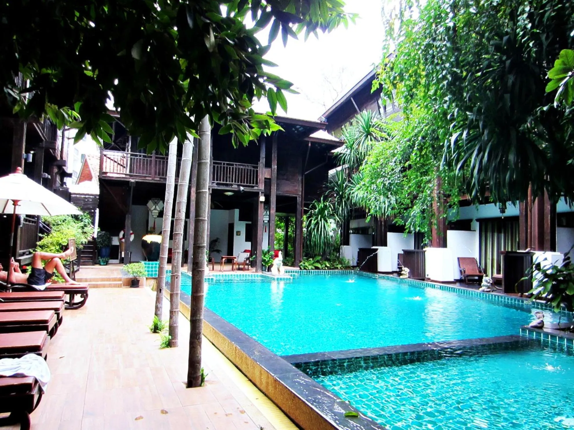 Swimming pool in Yantarasri Resort