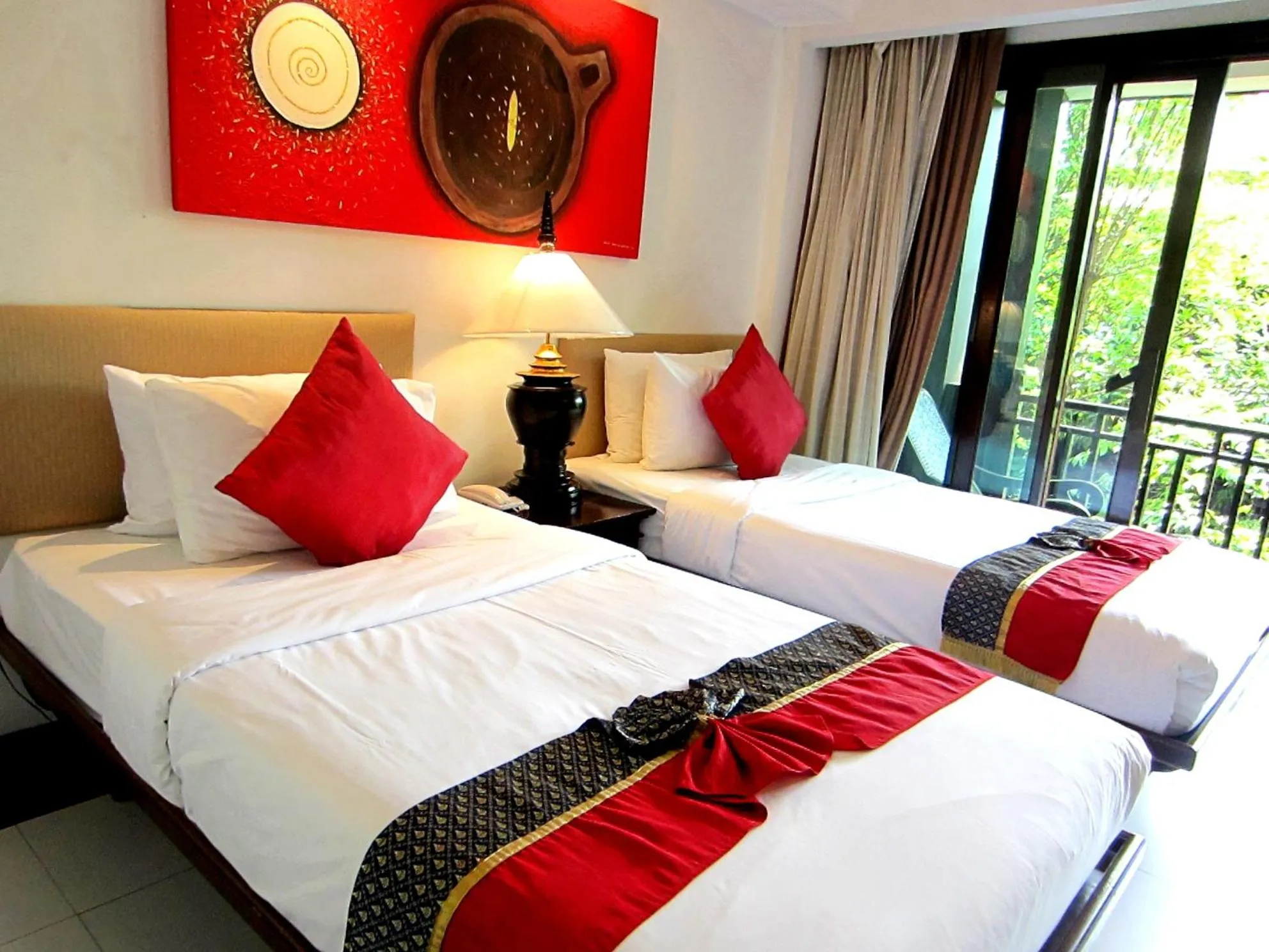 Bed in Yantarasri Resort