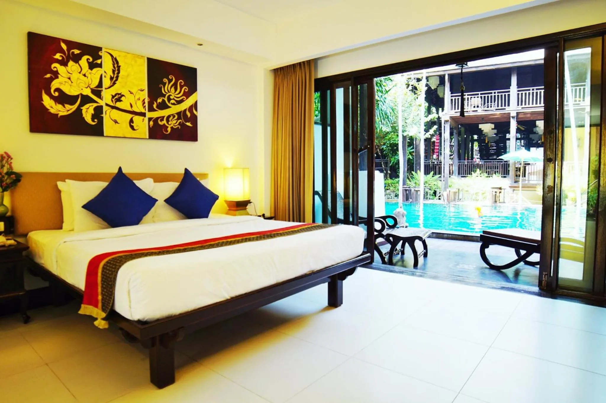 Bed in Yantarasri Resort
