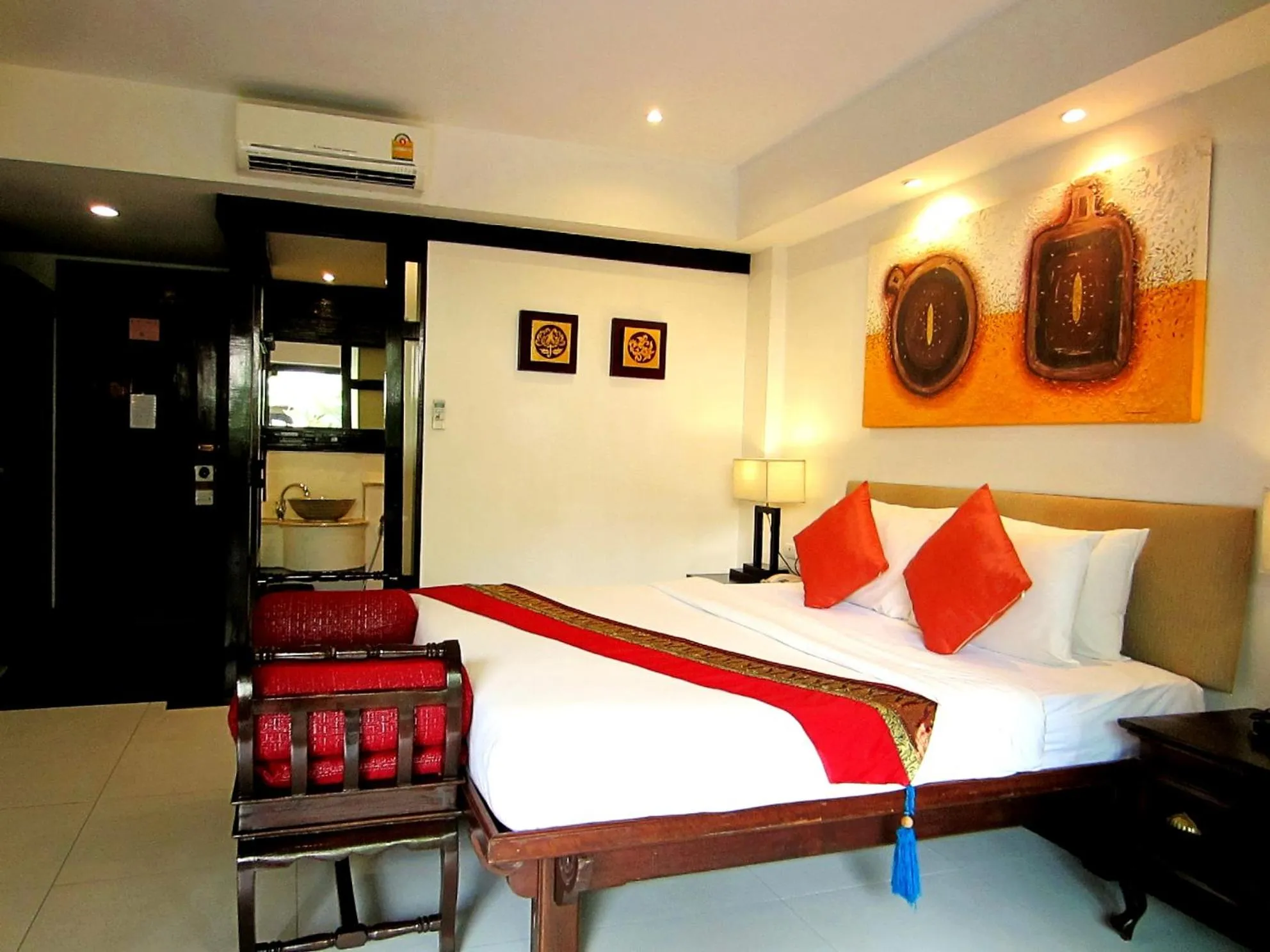 Bed in Yantarasri Resort