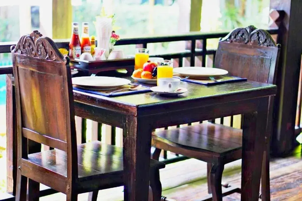 Restaurant/places to eat in Yantarasri Resort Restaurant/places to eat in Yantarasri Resort