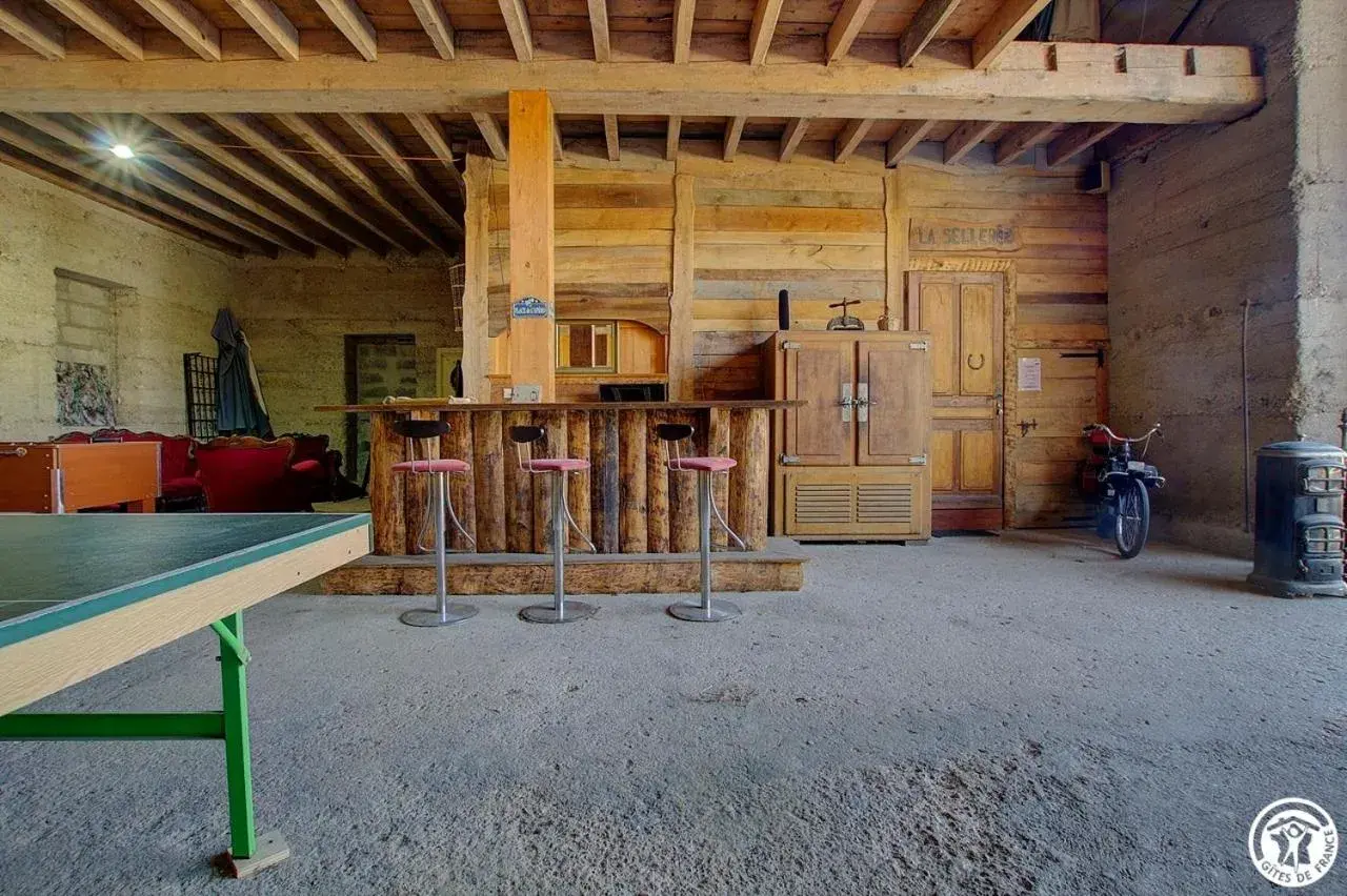 Family Room with Shared Bathroom - single occupancy in Goute la vie Family Room with Shared Bathroom - single occupancy in Goute la vie