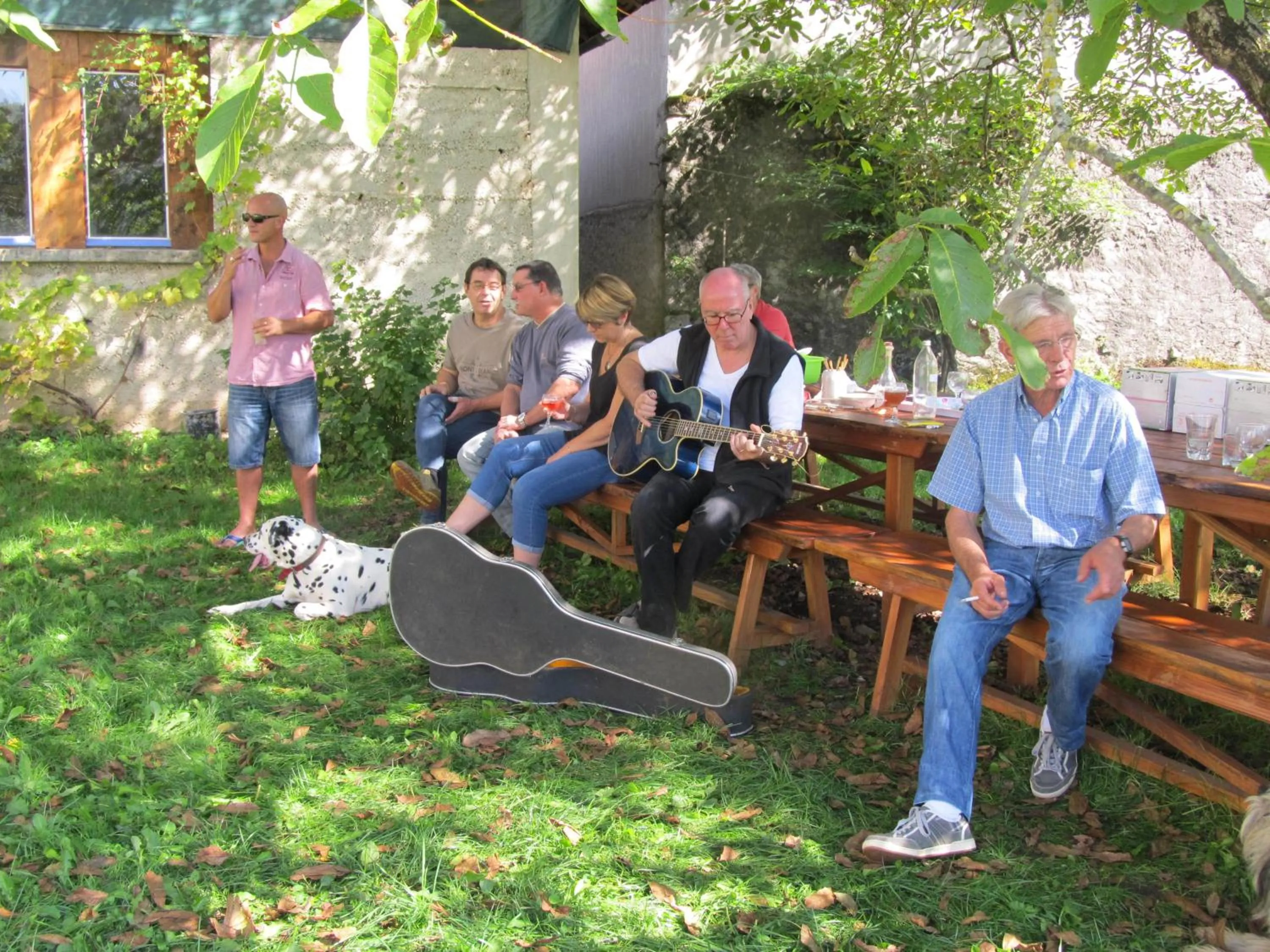 People in Goute la vie