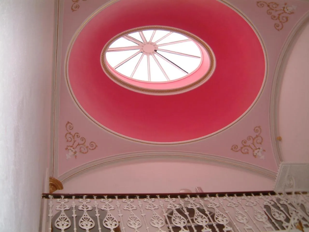 Decorative detail in Terrace hotel