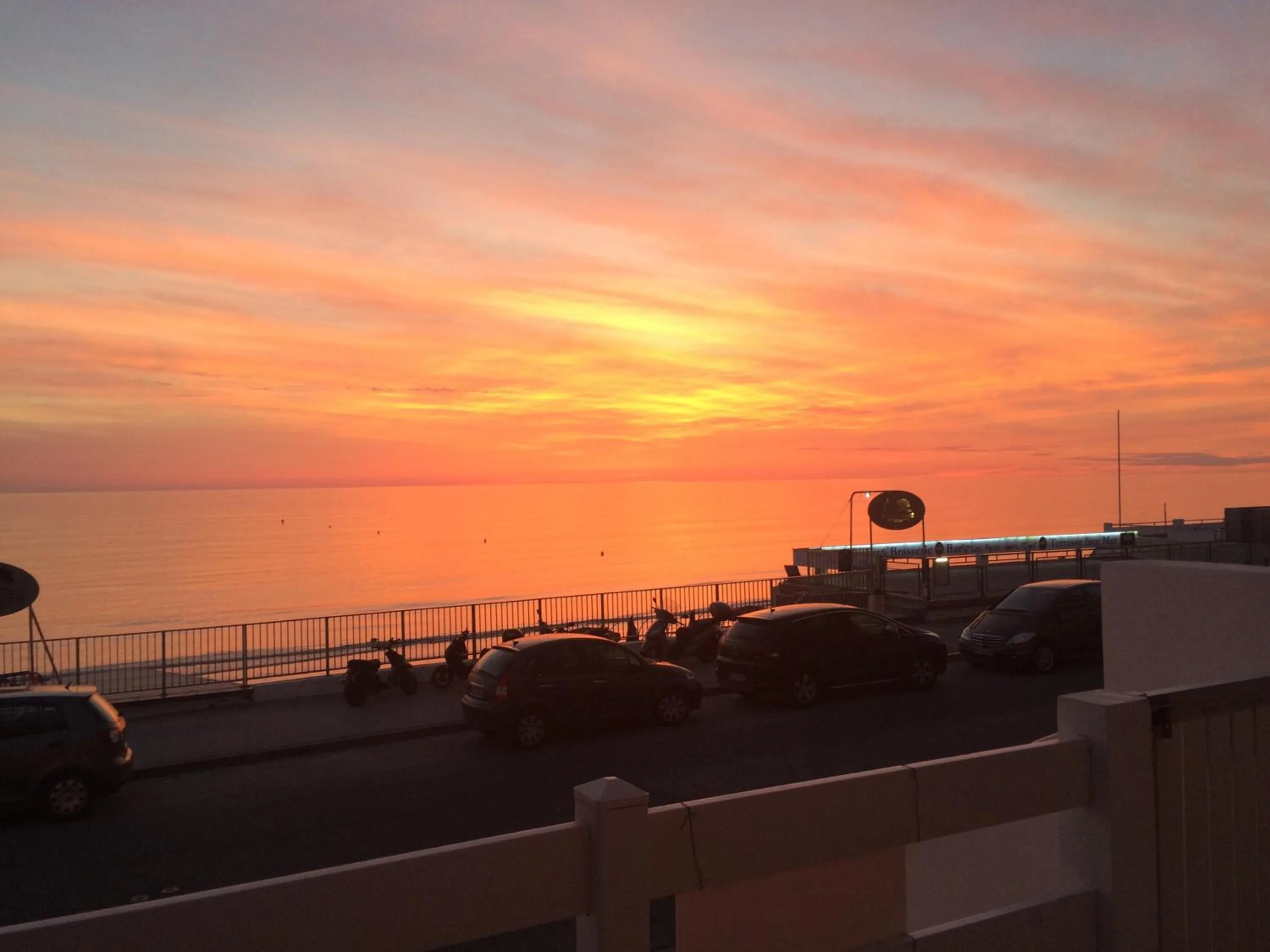 Sea view in Les Chambres d'Hôtes de la Mer