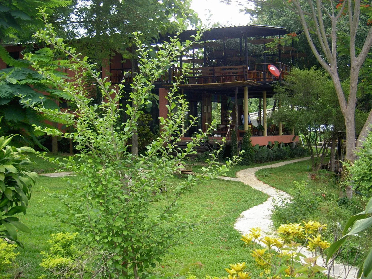 Garden in Boutique Raft Resort, River Kwai