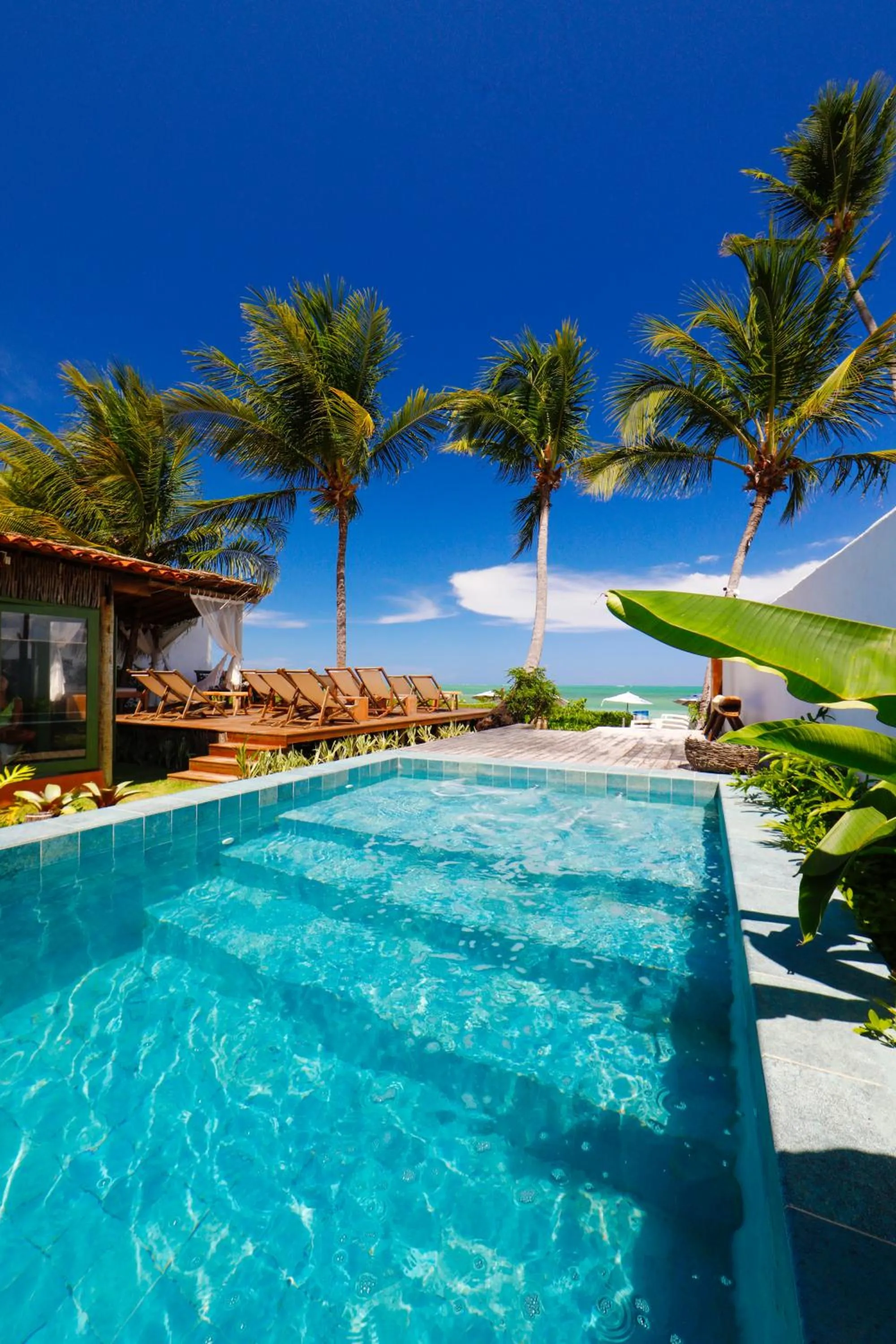 Swimming pool in Pousada Rota Ecológica