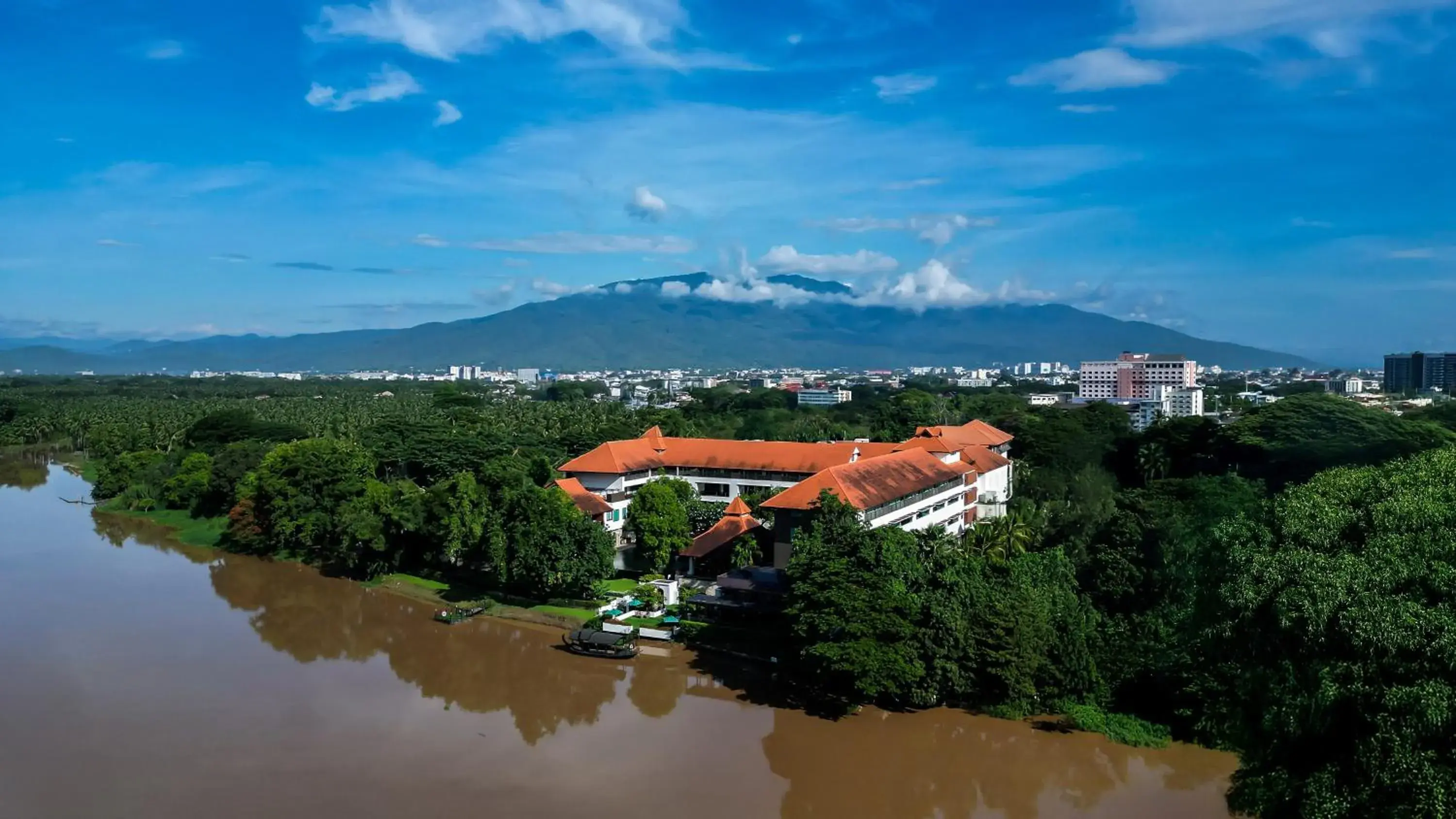 Property building in RatiLanna Riverside Spa Resort Property building in RatiLanna Riverside Spa Resort