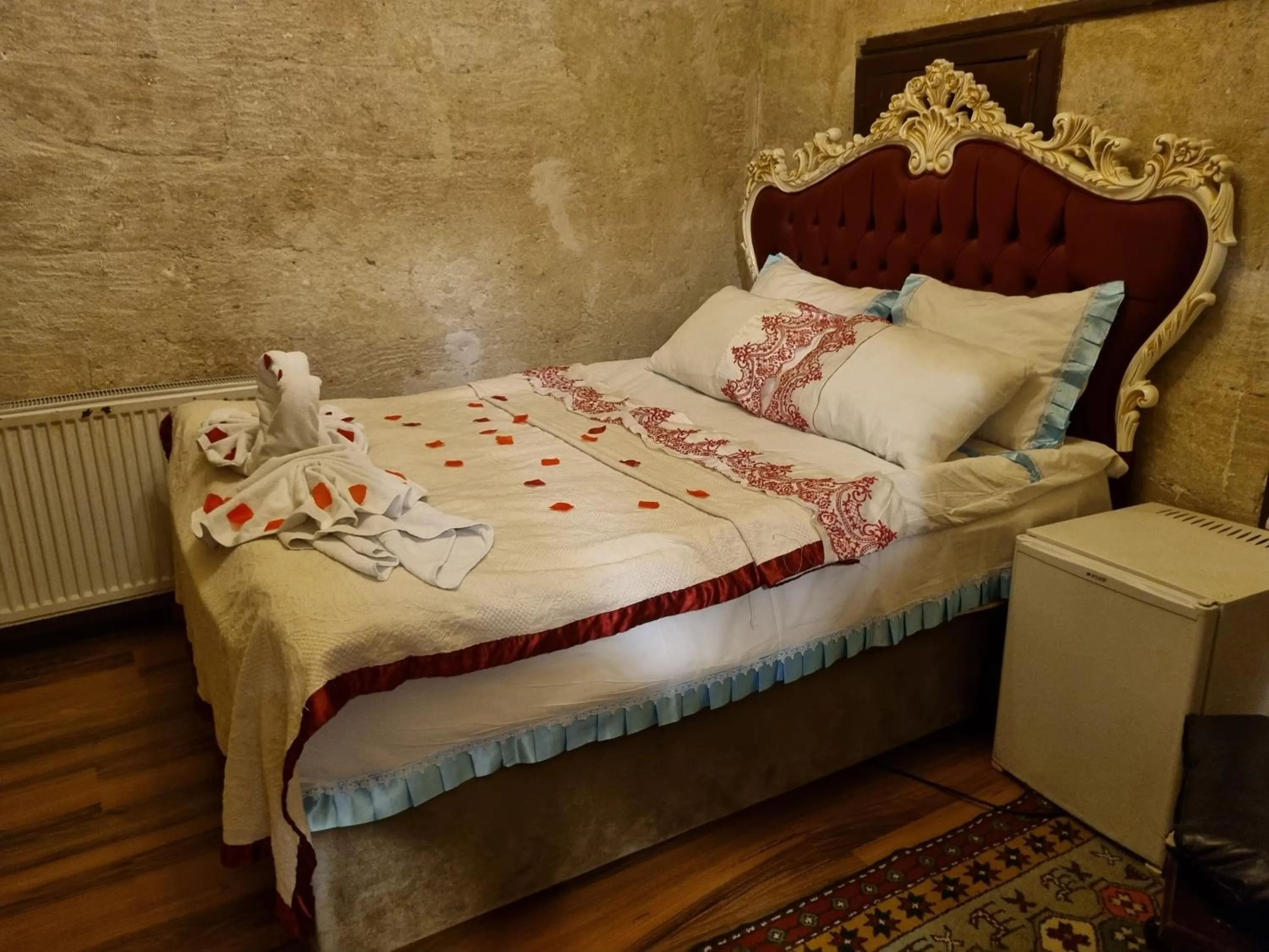 Photo of the whole room in Born Hotel