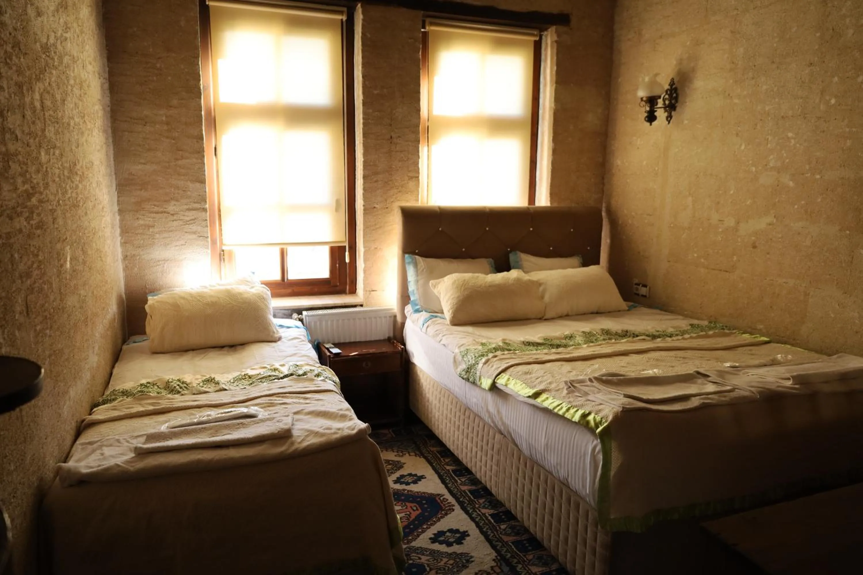 Photo of the whole room in Born Hotel