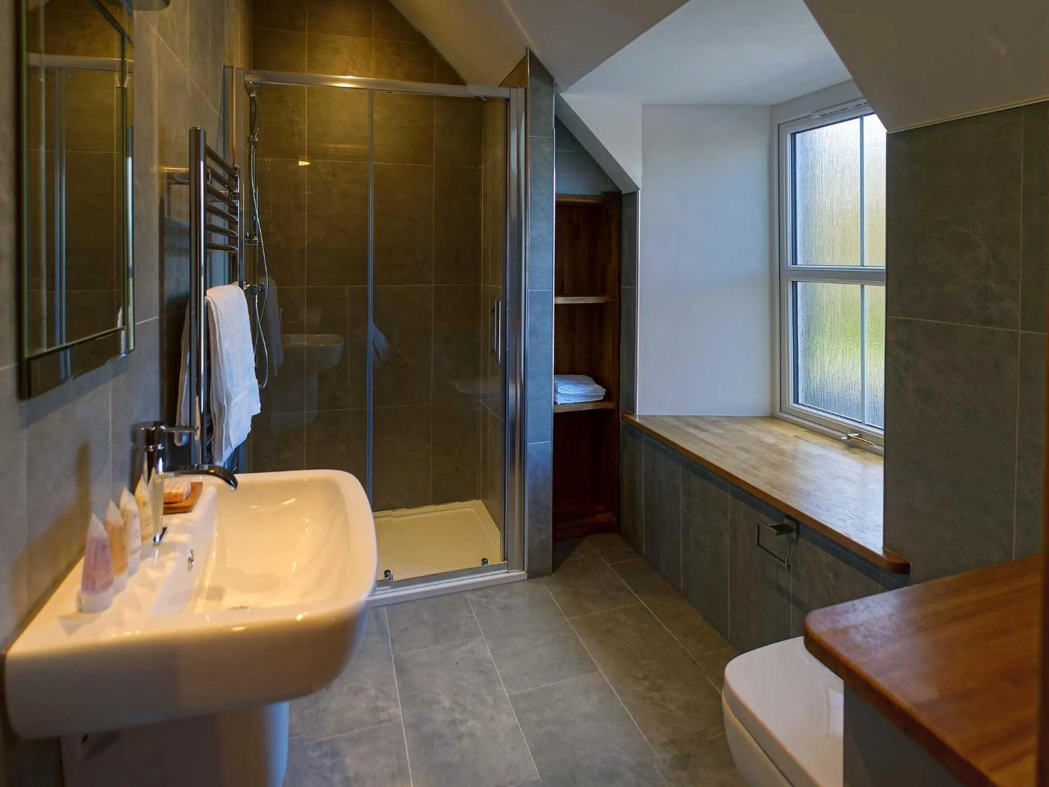 Bathroom in Edinbane Inn