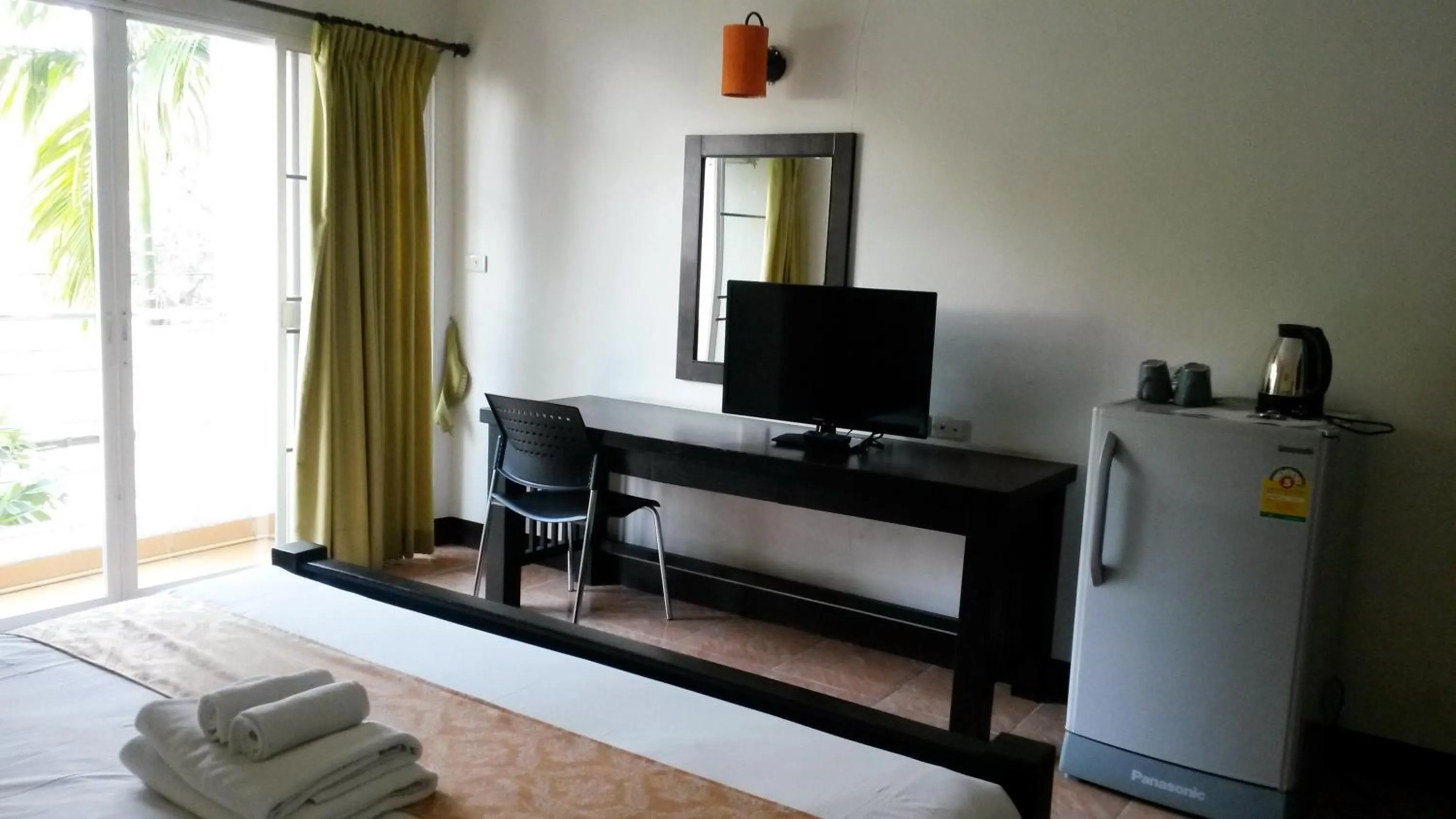 Day, Bed in The Dome Residence