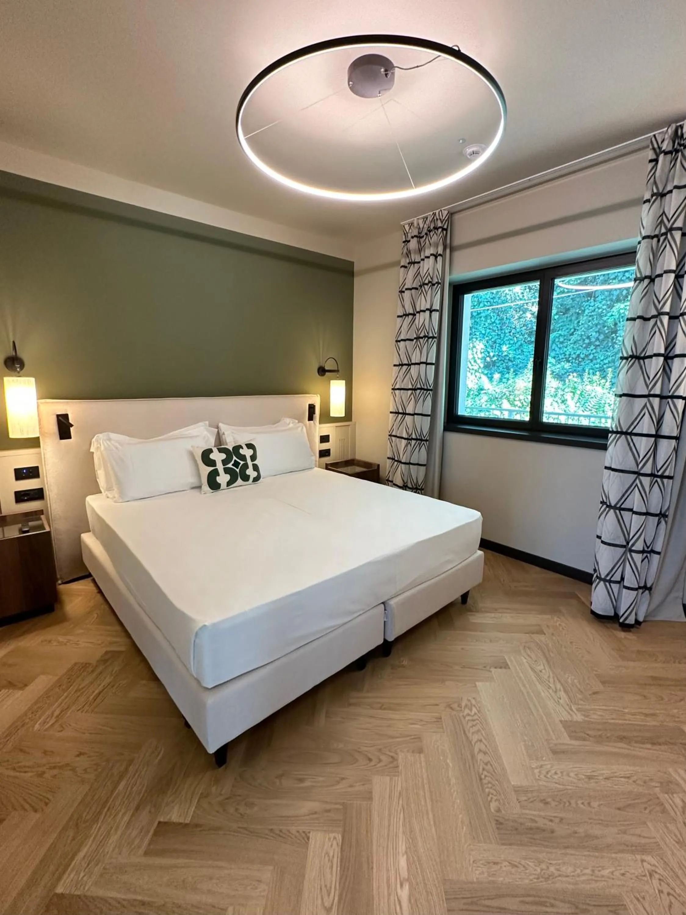 Bed in Maximilian Suites