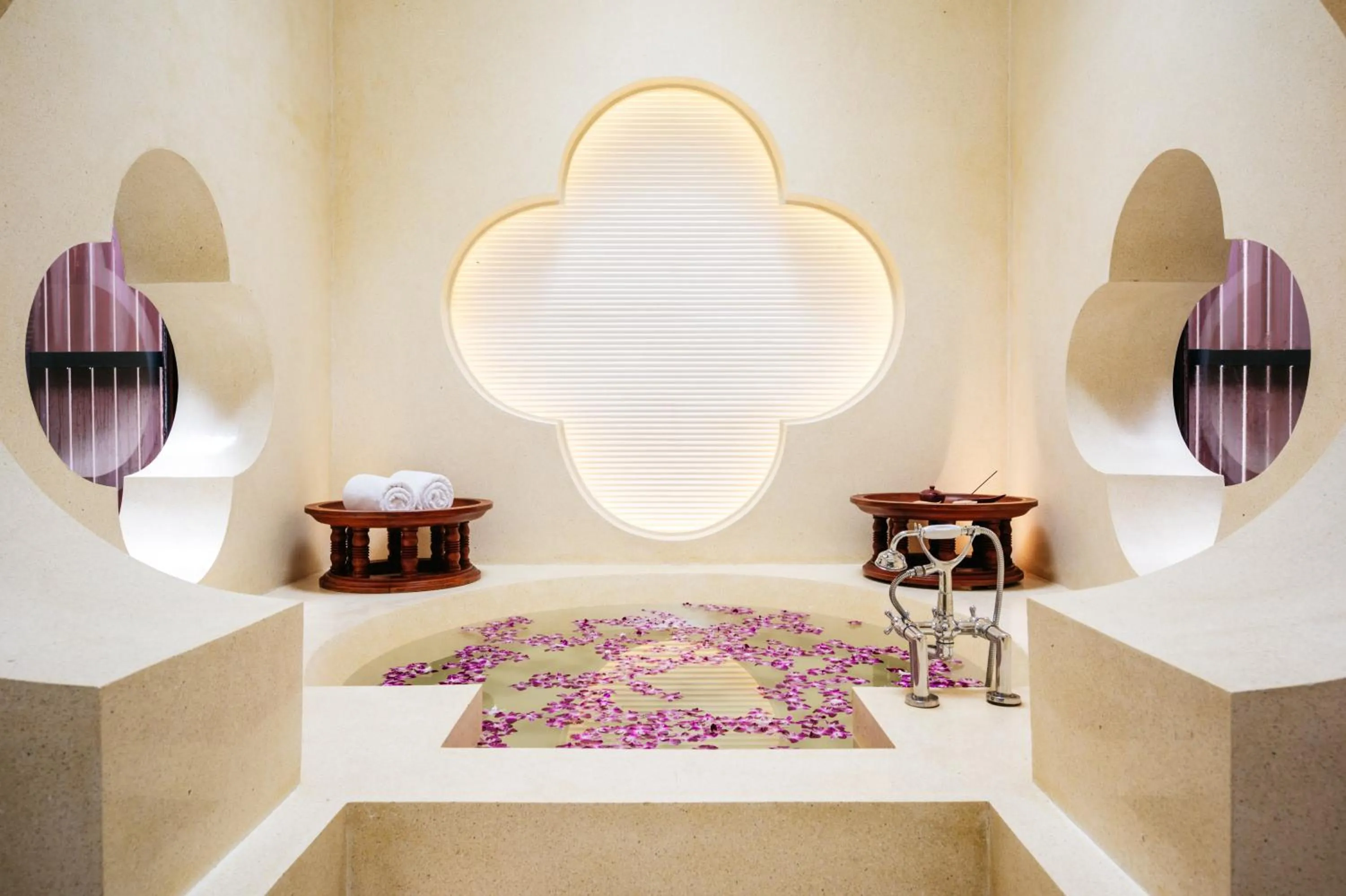 Bath, Bed in Phulay Bay, a Ritz-Carlton Reserve