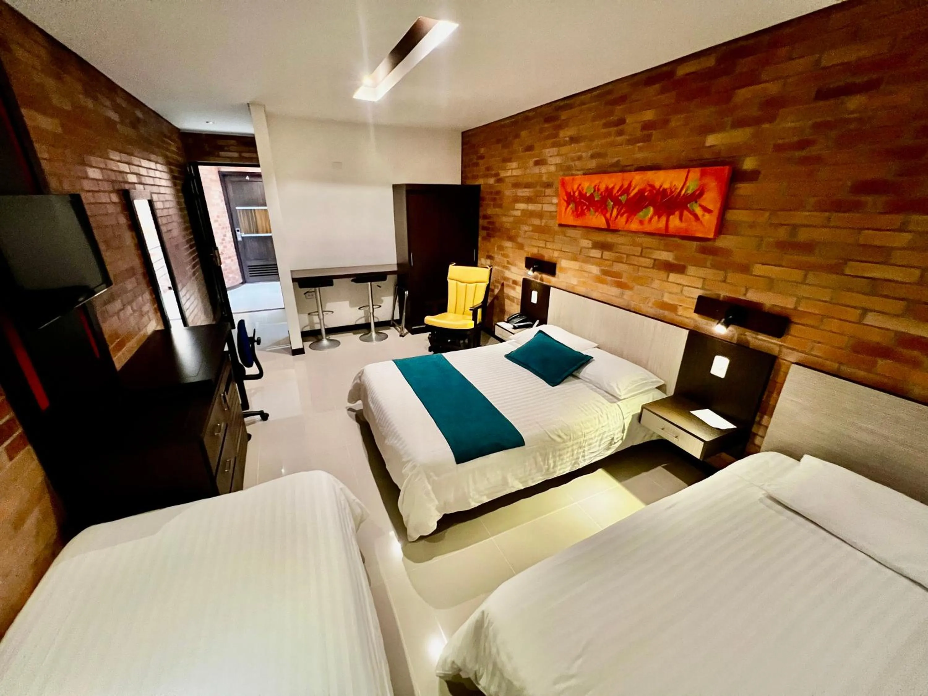 TV and multimedia, Bed in Hotel Toscana Oriente