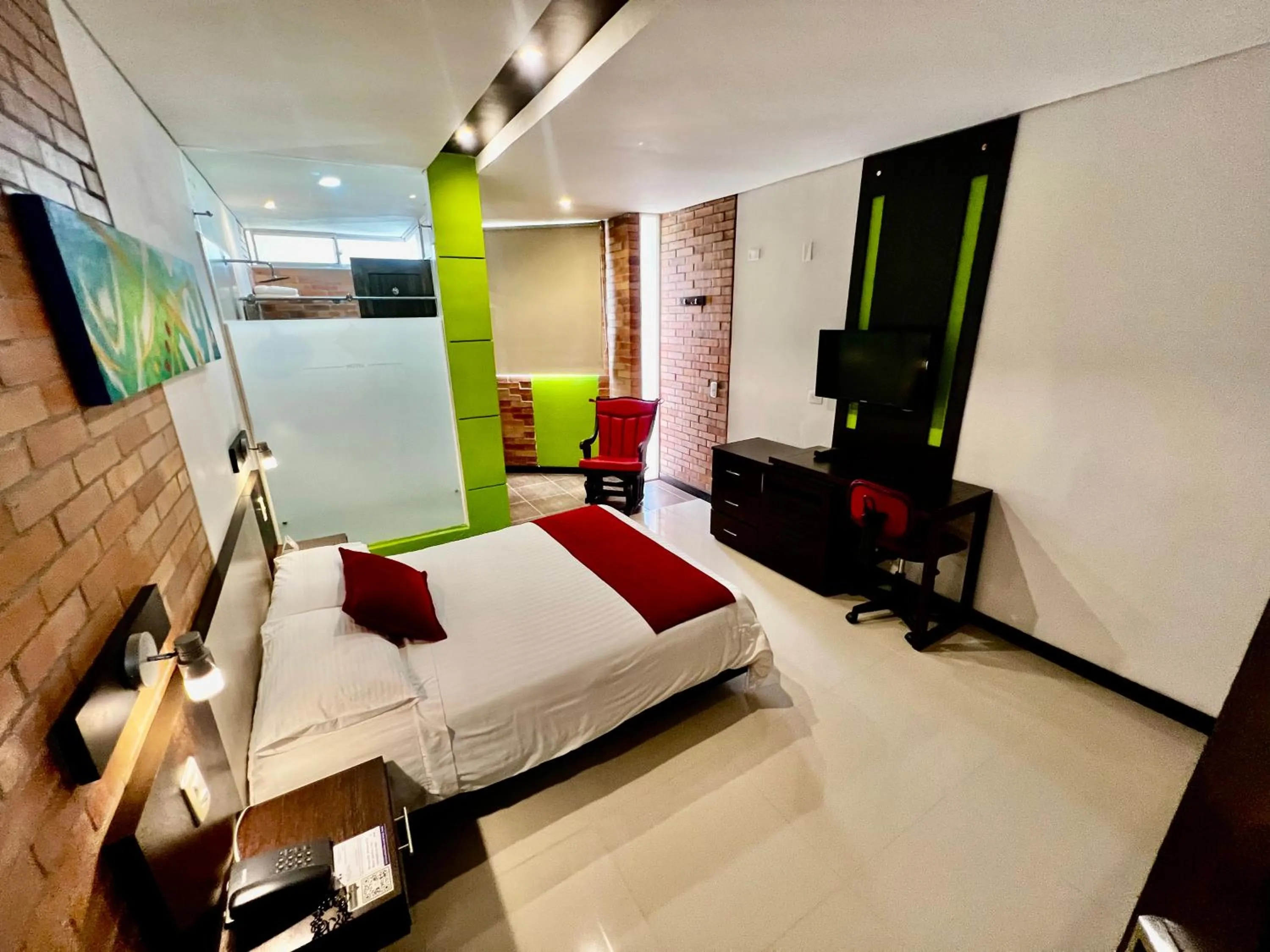 TV and multimedia, Bed in Hotel Toscana Oriente