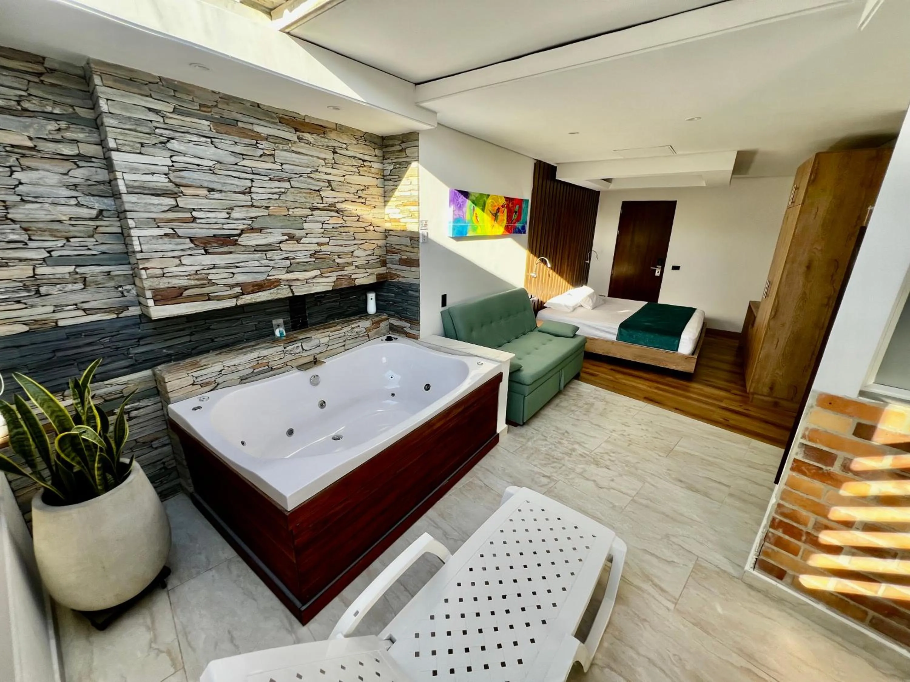 Bed in Hotel Toscana Oriente