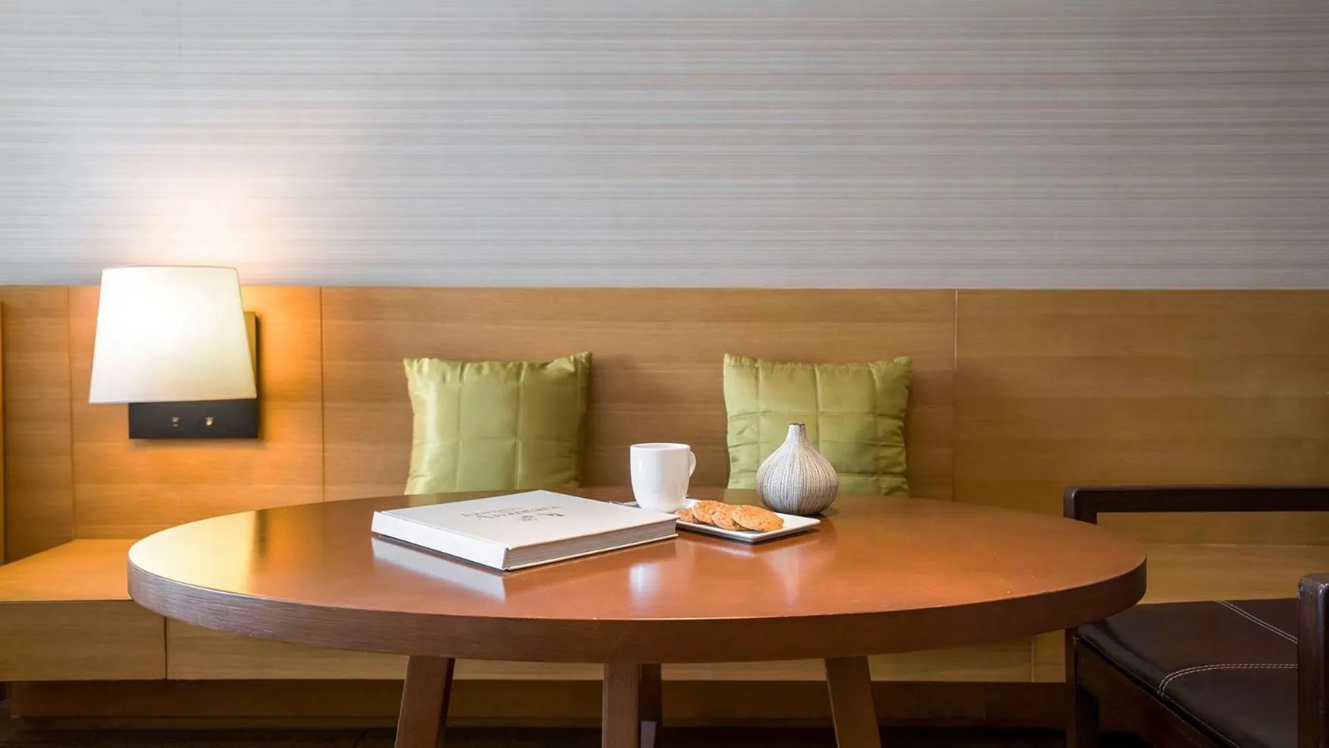 Seating area in JC Kevin Sathorn Bangkok Hotel