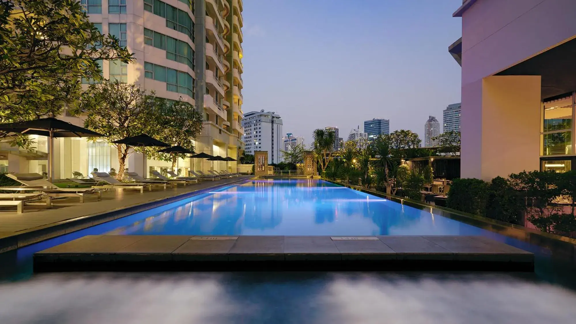 Swimming pool in JC Kevin Sathorn Bangkok Hotel Swimming pool in JC Kevin Sathorn Bangkok Hotel