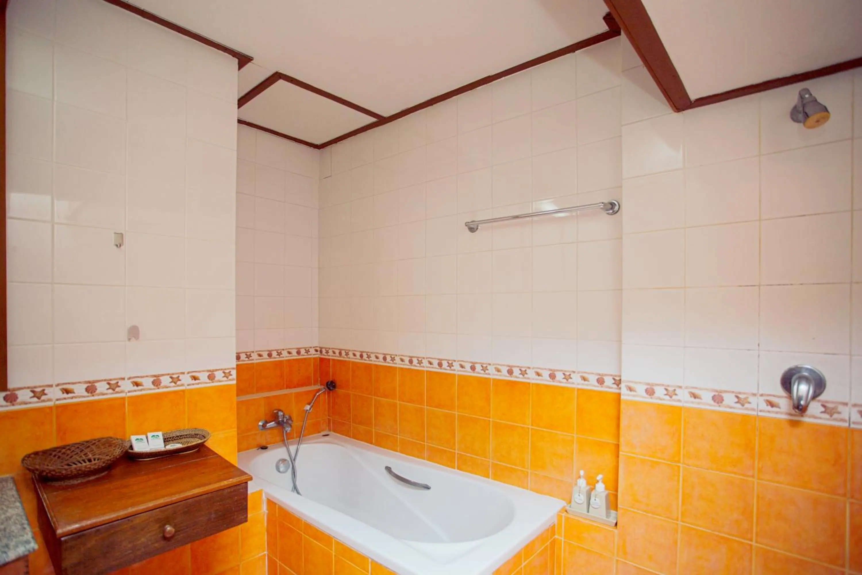 Bathroom in Aloha Resort