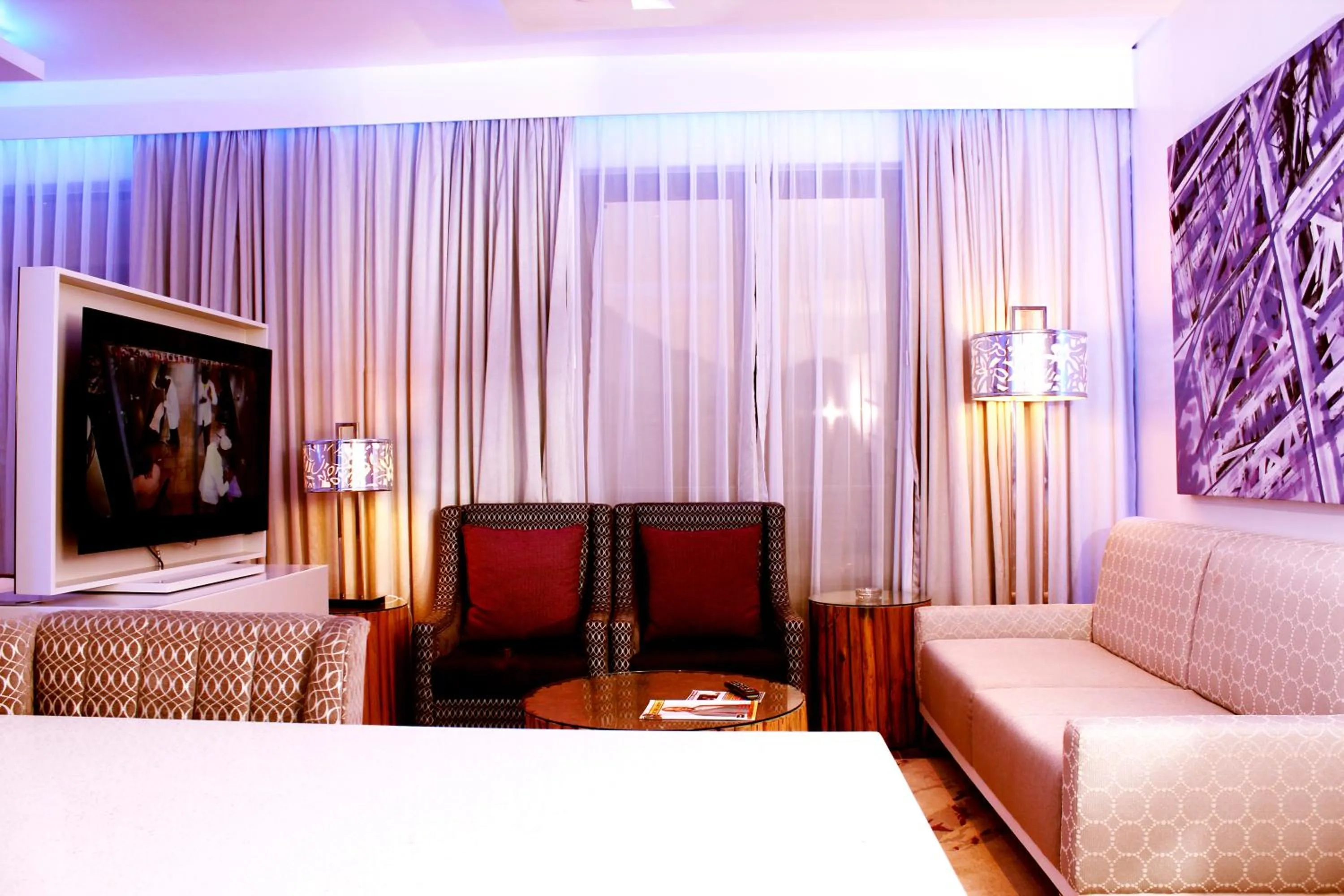 Living room, Bed in Peermont Metcourt - Thaba Moshate