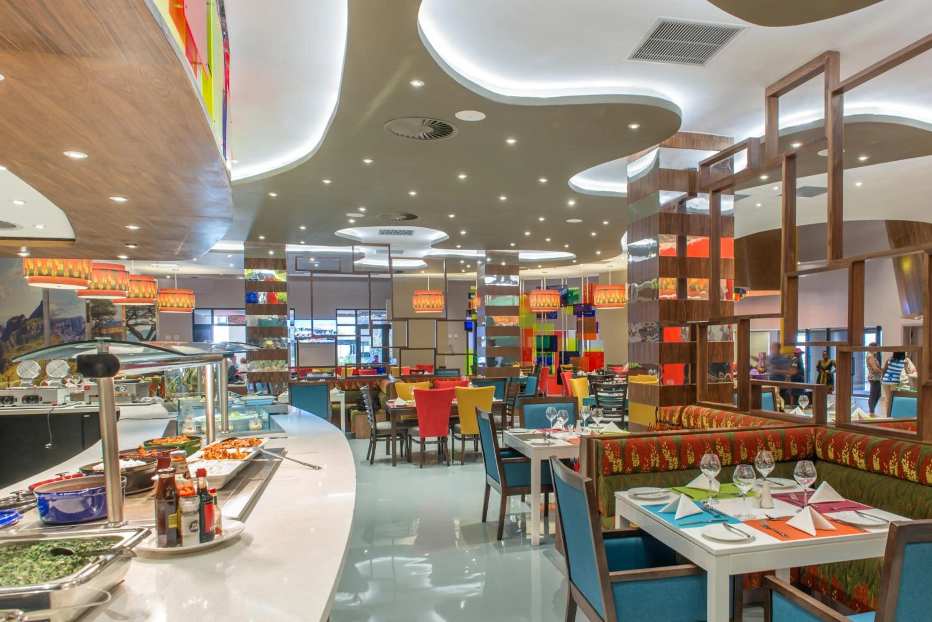 Restaurant/places to eat in Peermont Metcourt - Thaba Moshate