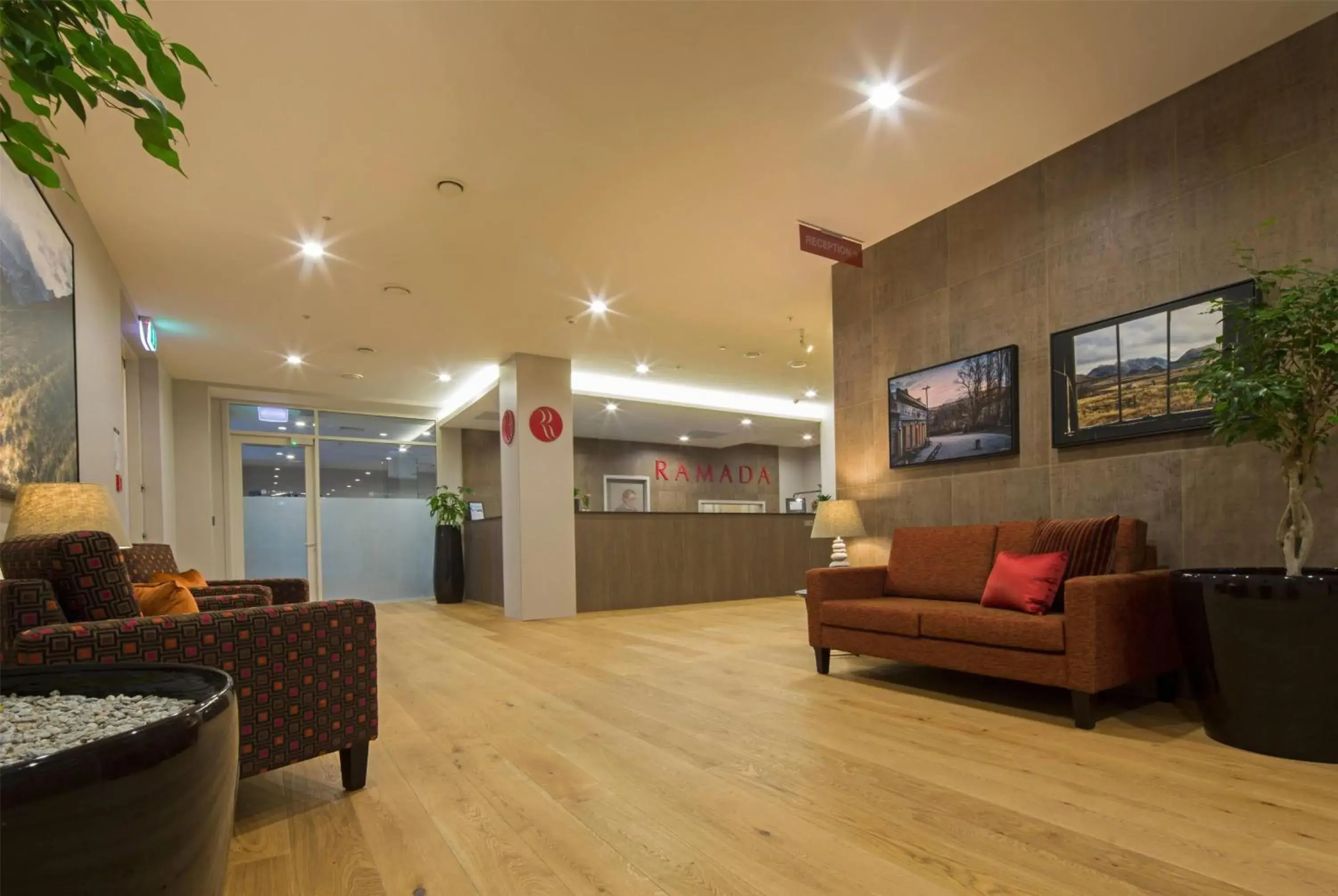 Lobby or reception in Ramada Suites by Wyndham Queenstown Remarkables Park Lobby or reception in Ramada Suites by Wyndham Queenstown Remarkables Park