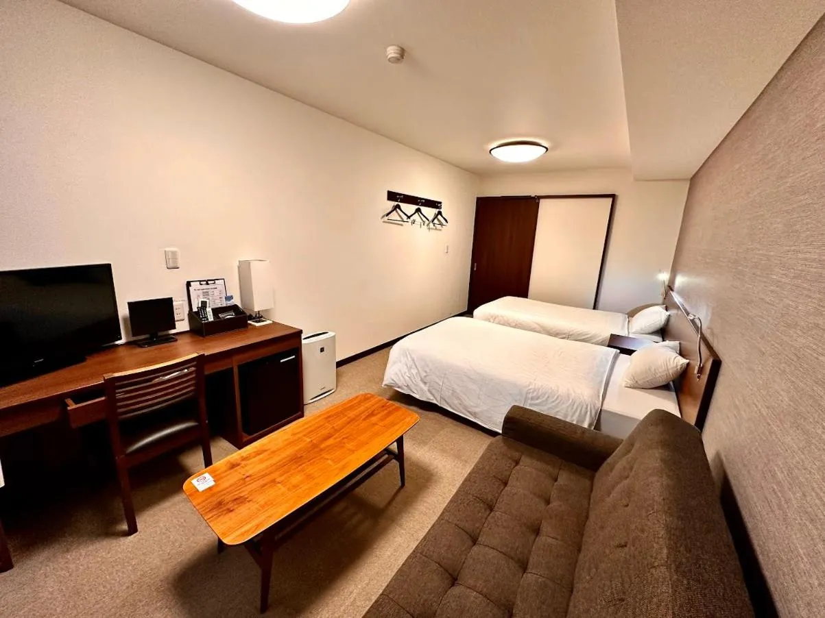 Standard Twin Room in Hotel Togariishi