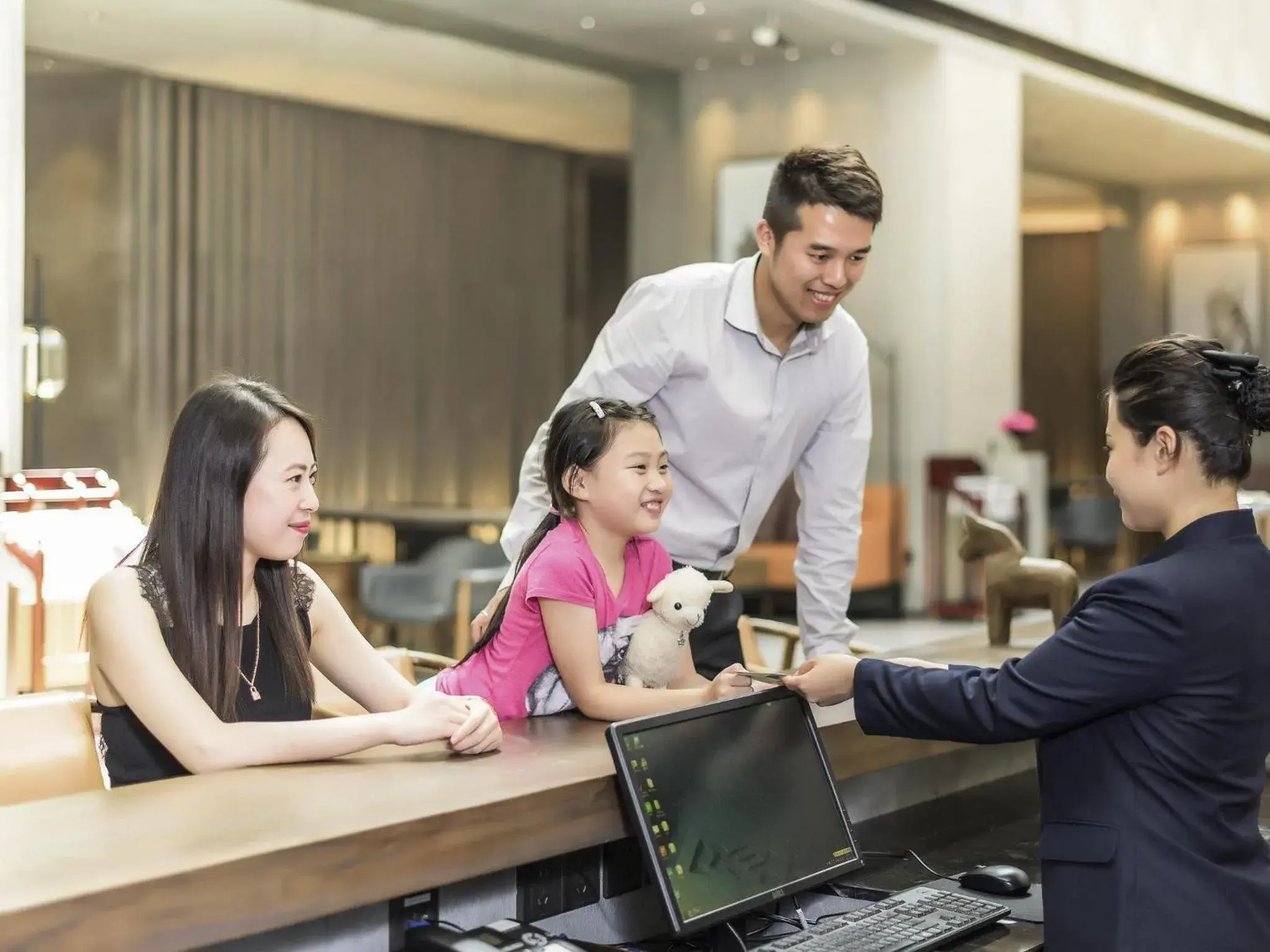 Property building in Novotel Shanghai Clover Property building in Novotel Shanghai Clover