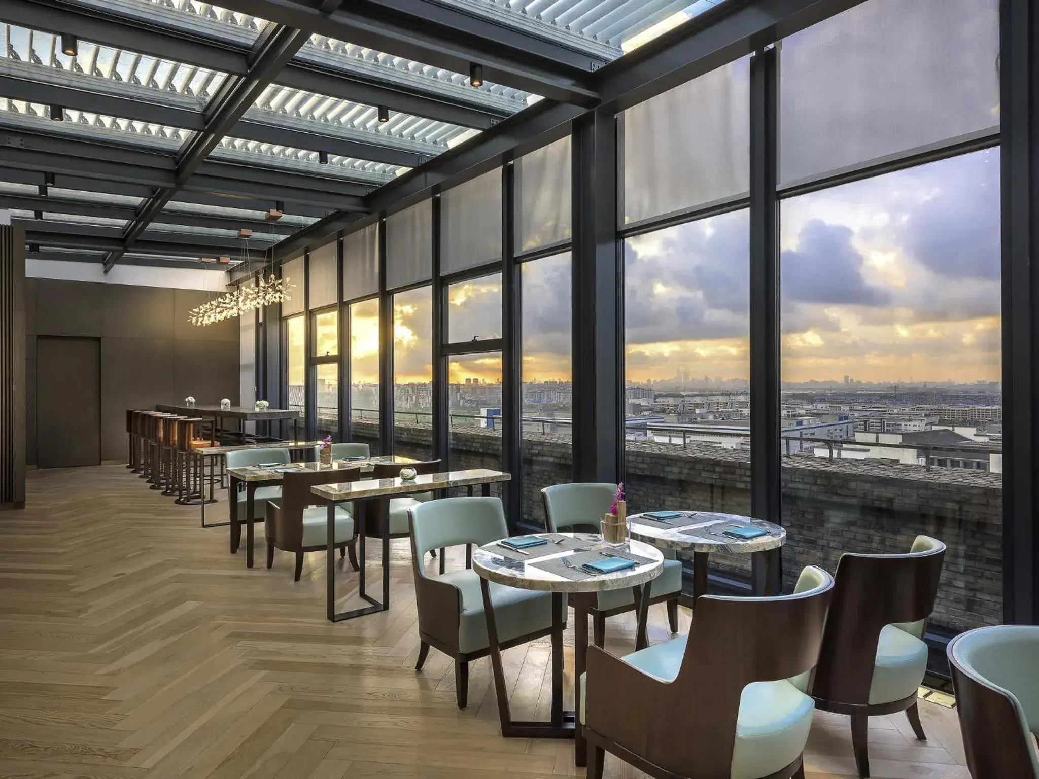 Property building in Novotel Shanghai Clover Property building in Novotel Shanghai Clover