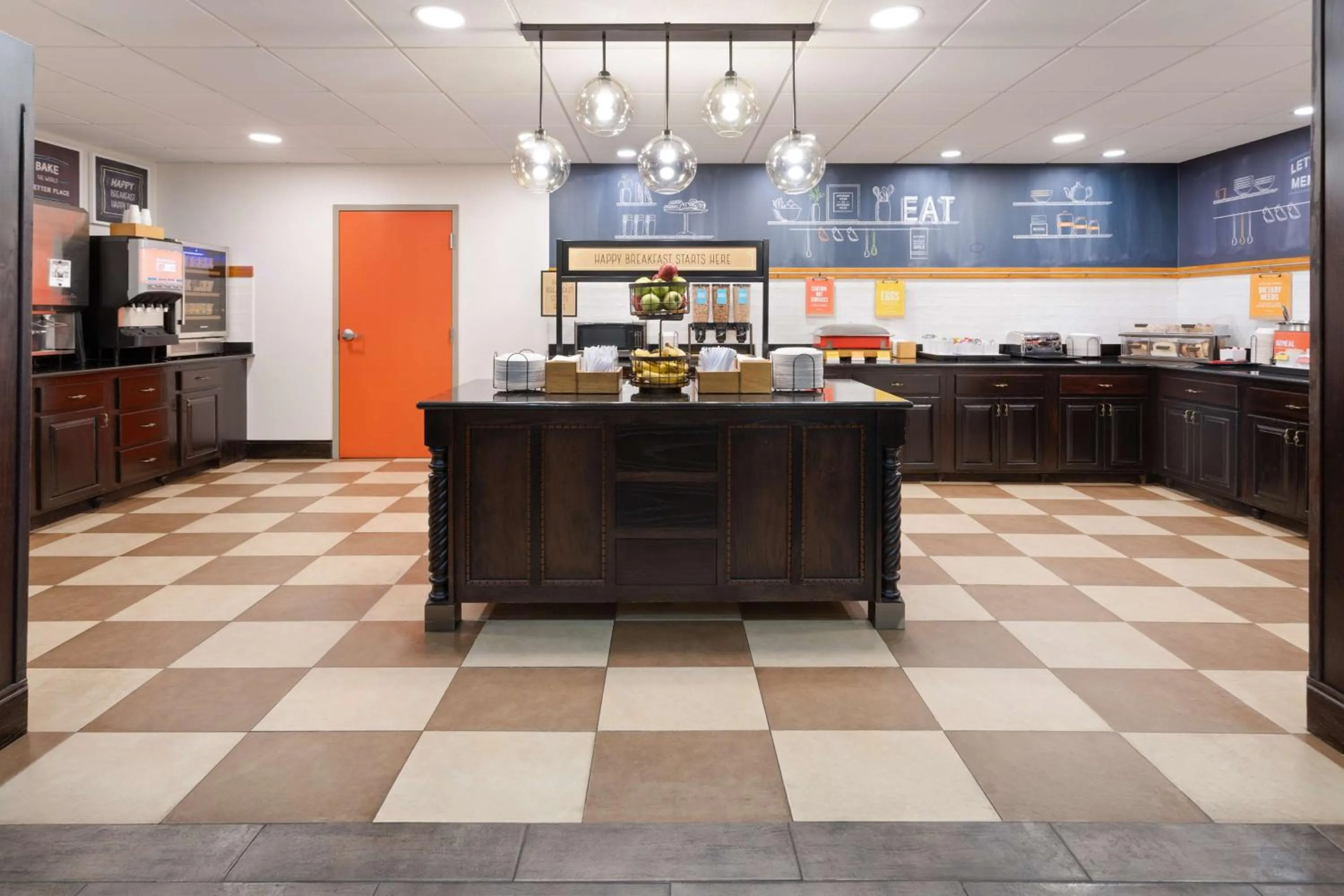 Breakfast in Hampton Inn & Suites Wells-Ogunquit