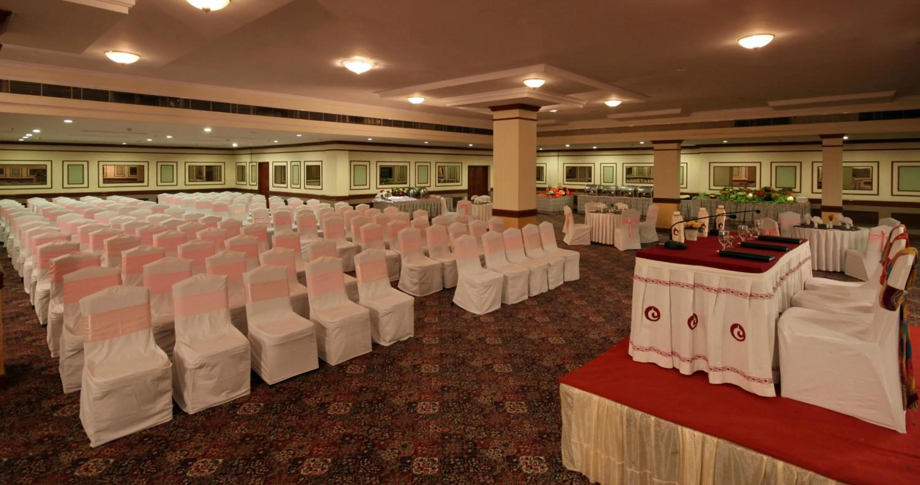 Banquet/Function facilities in Clarks Khajuraho