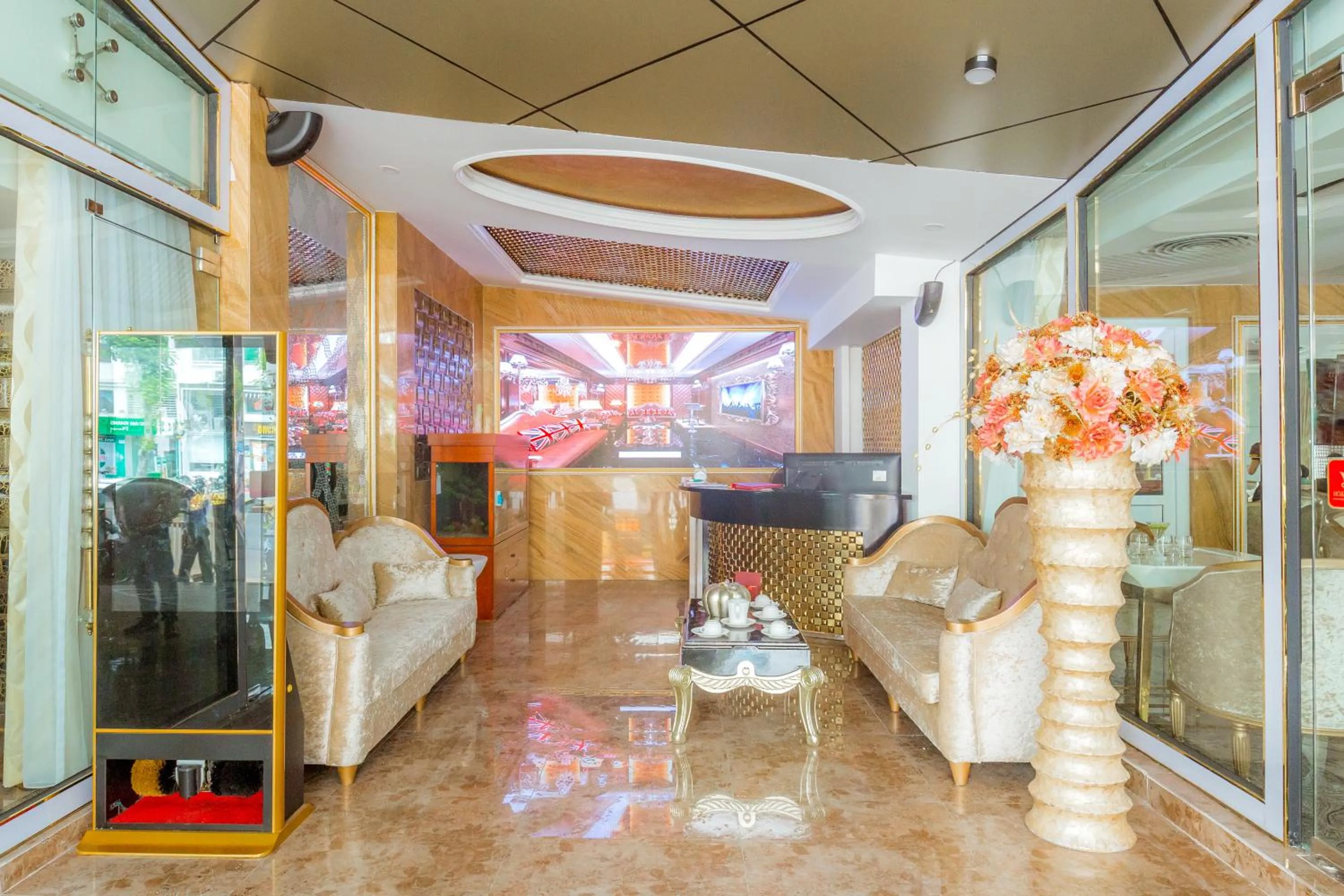 Property building in Hoang Trieu Hotel