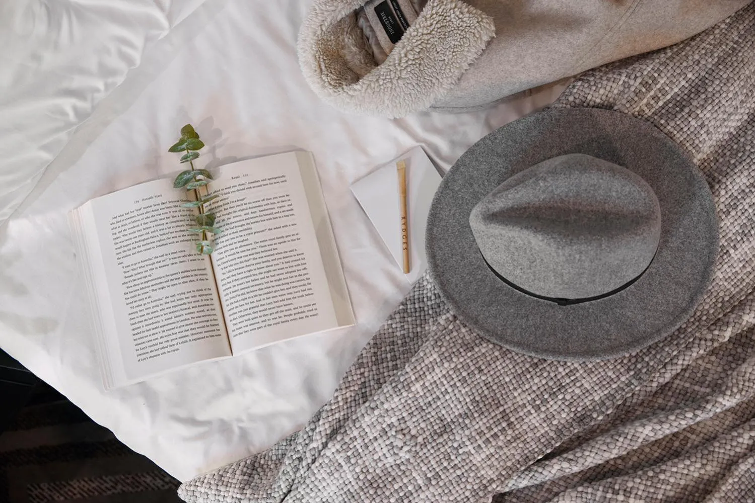 Bed in Rydges Perth Kings Square