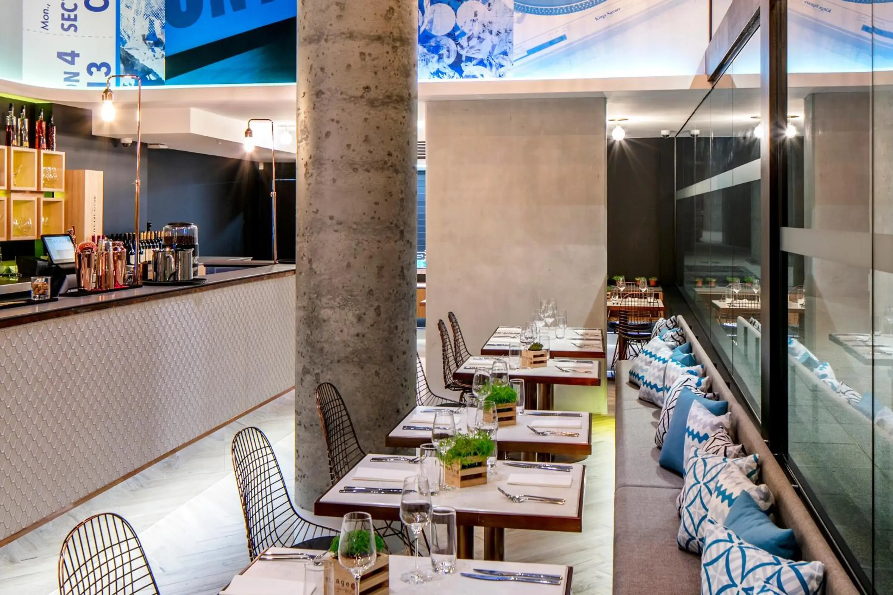 Restaurant/places to eat in Rydges Perth Kings Square Restaurant/places to eat in Rydges Perth Kings Square