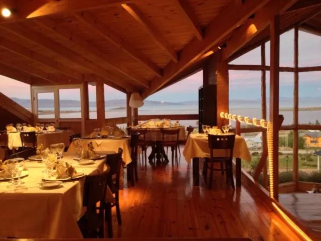 Restaurant/places to eat in Blanca Patagonia Hostería Boutique y Cabañas