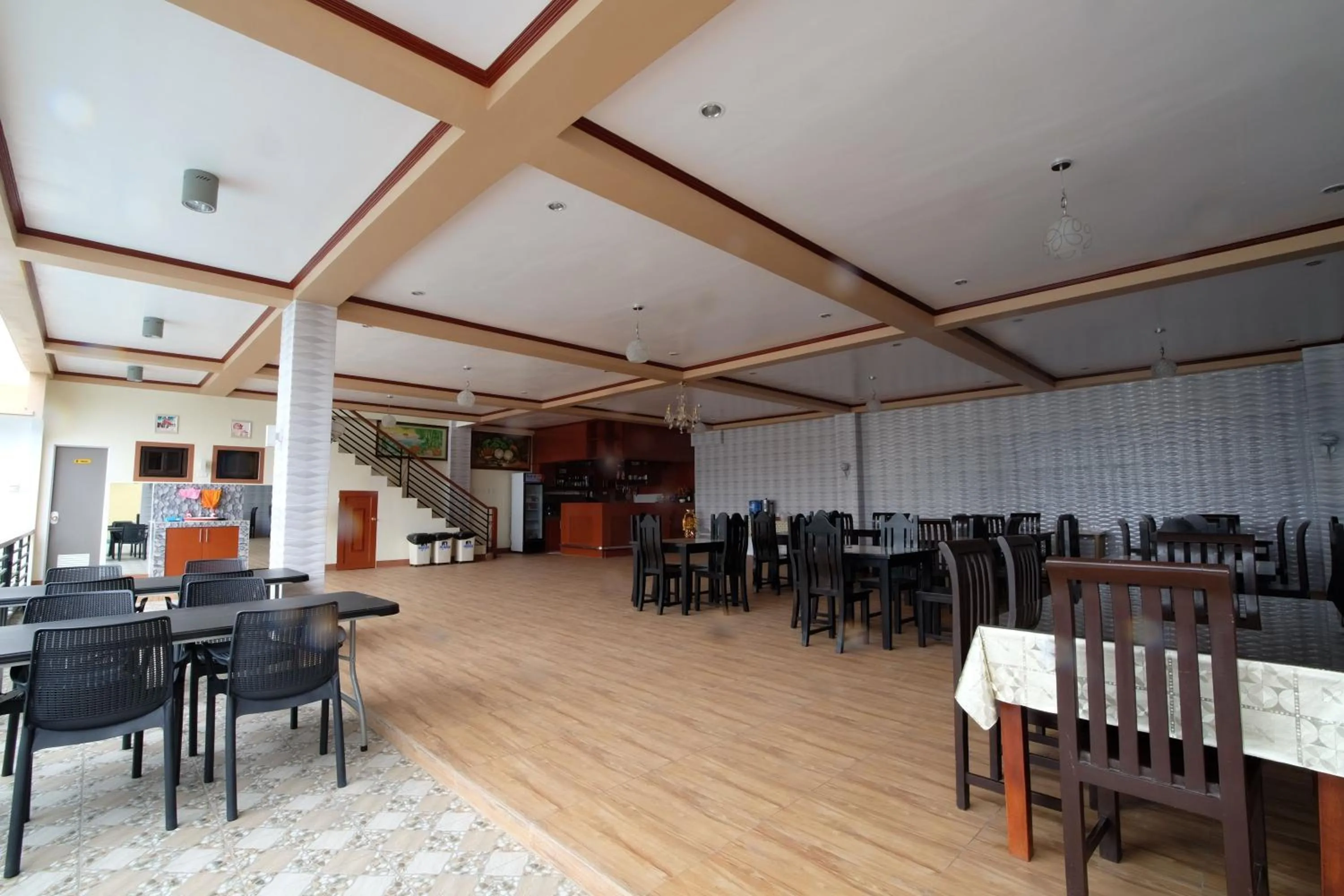 Restaurant/places to eat in Hotel Georgina