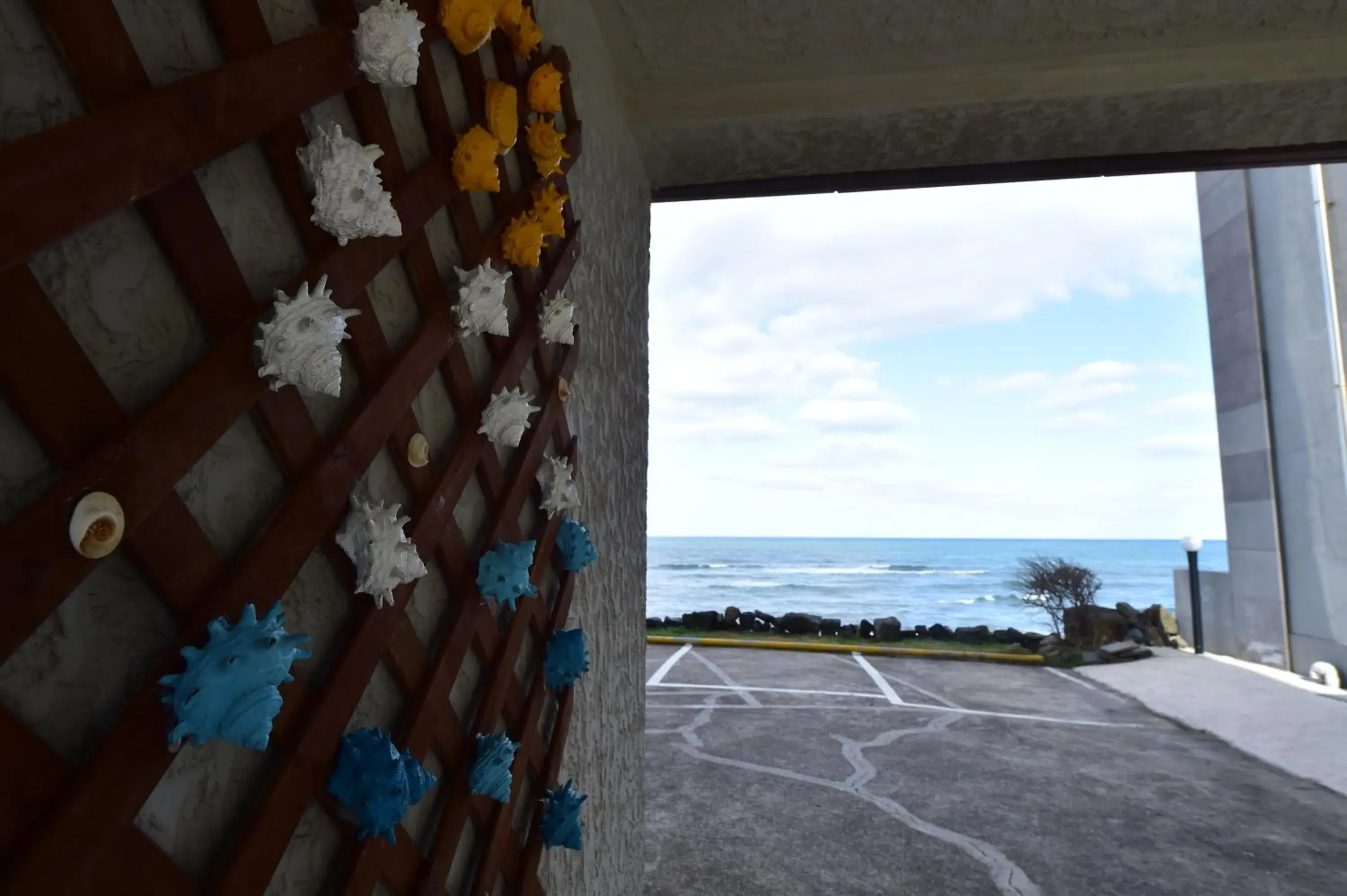 Property building in Fantastic Ocean View Sydney Hotel Property building in Fantastic Ocean View Sydney Hotel