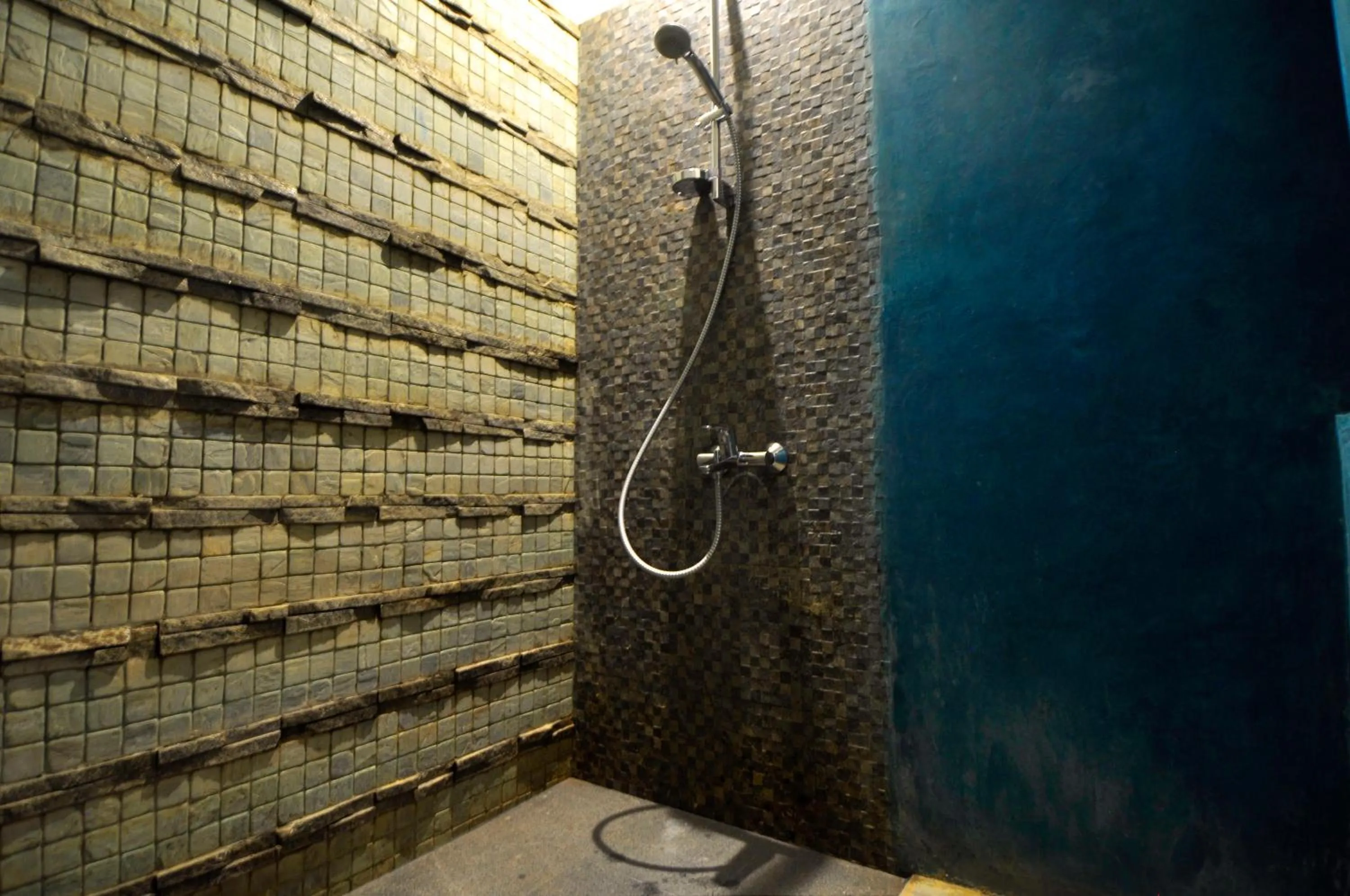 Bathroom in Clock Inn Dehiwala