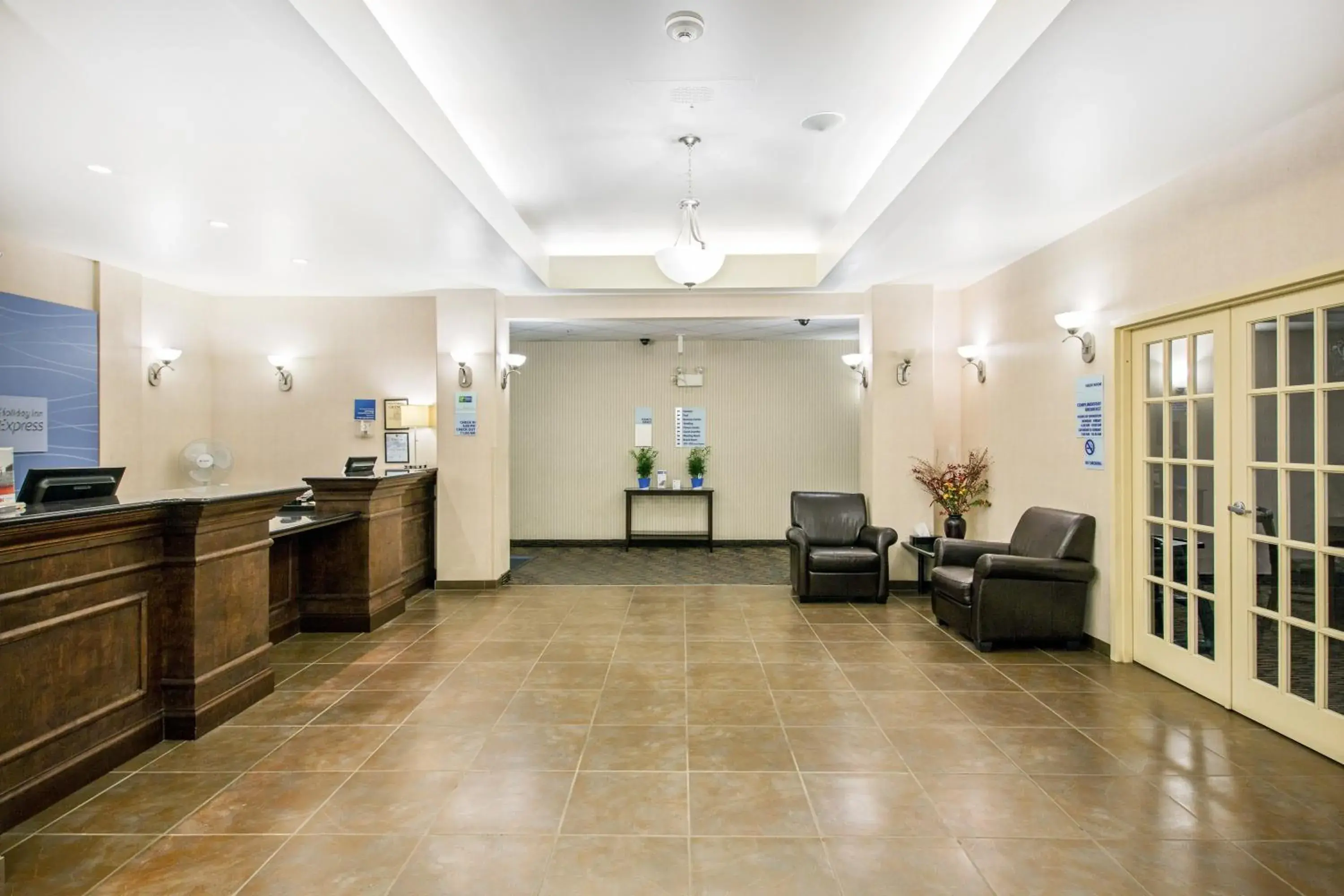 Property building in Ramada by Wyndham Prince Albert Property building in Ramada by Wyndham Prince Albert