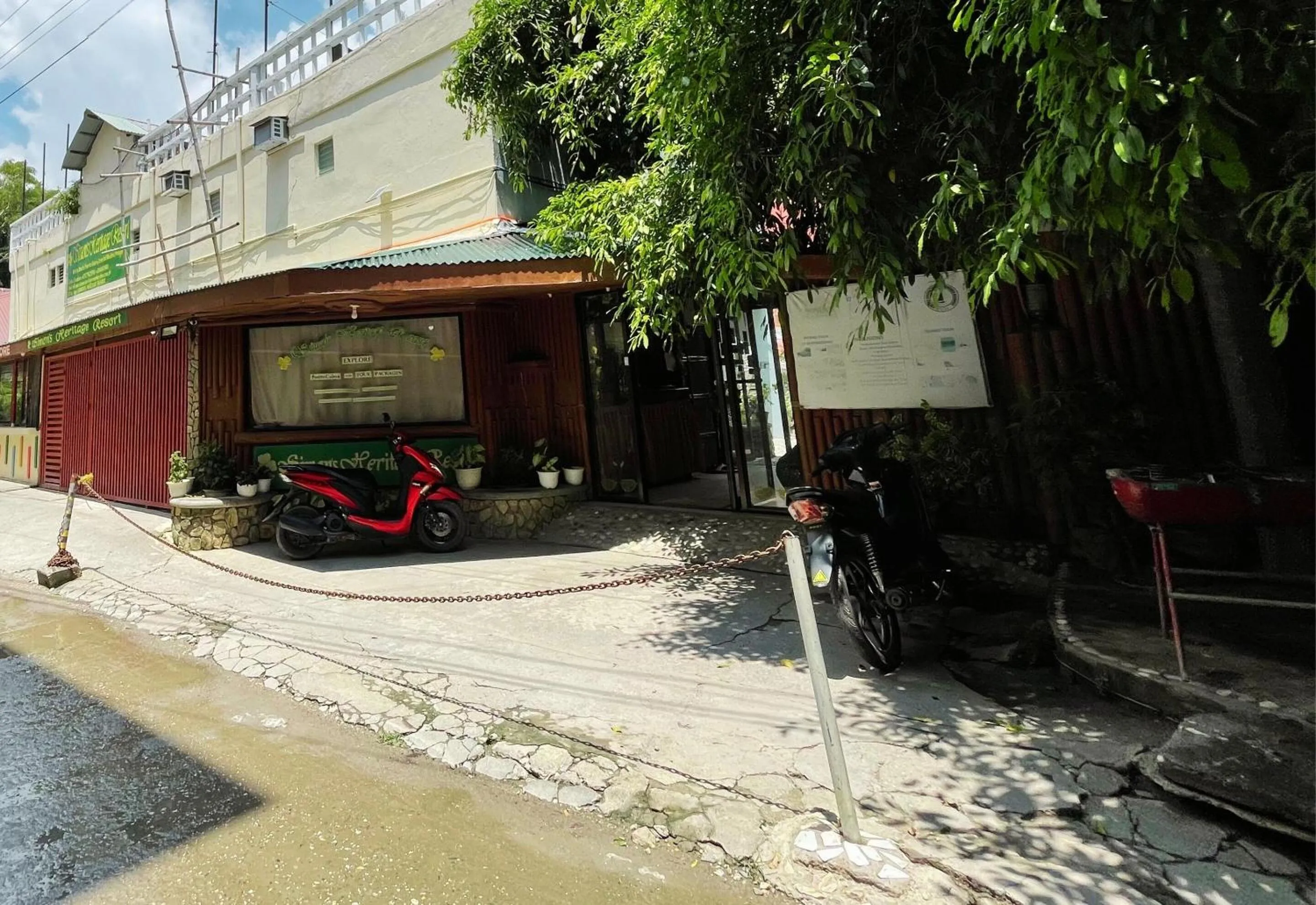 Simons Heritage Resort Puerto Galera