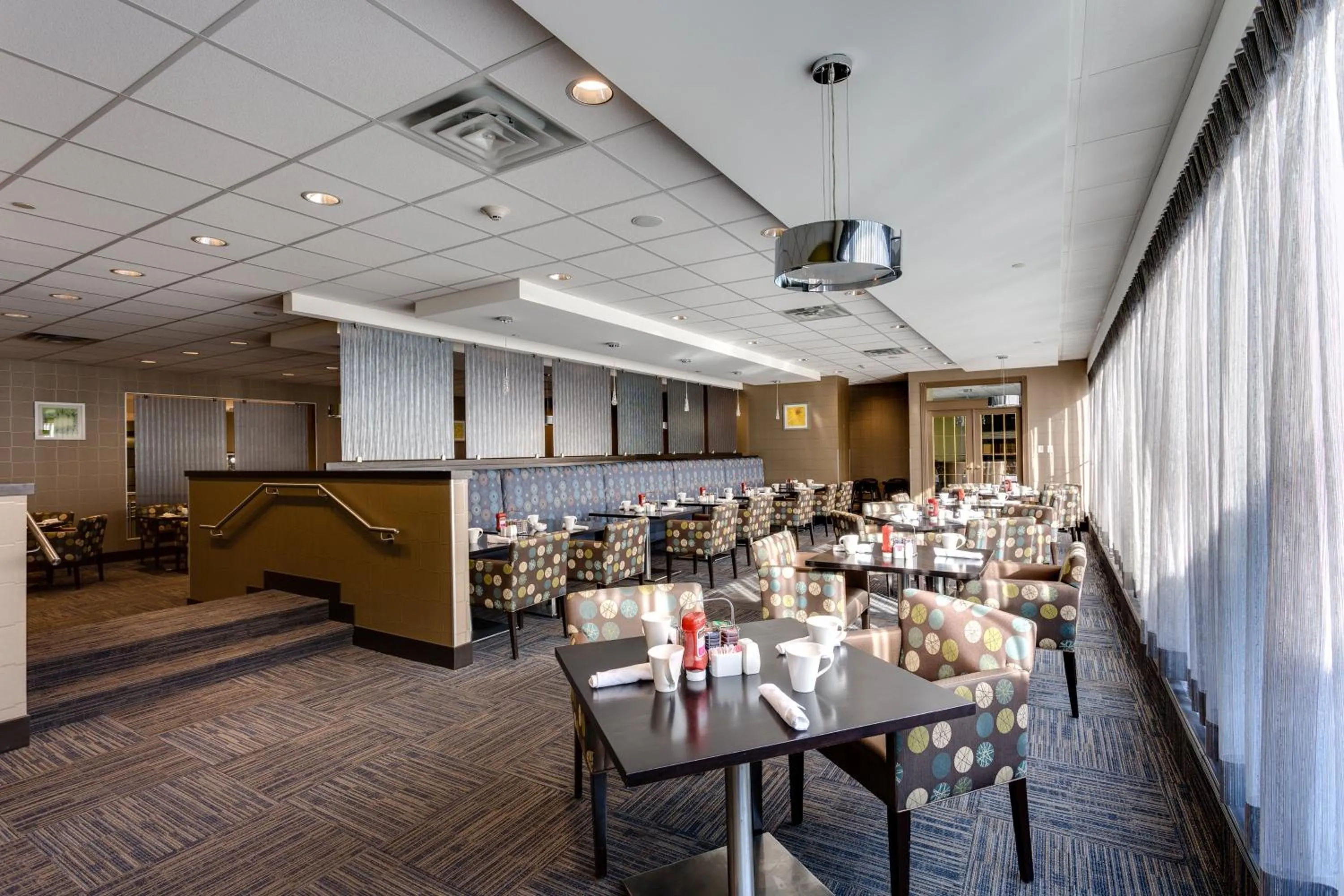Restaurant/places to eat in Holiday Inn Sudbury by IHG