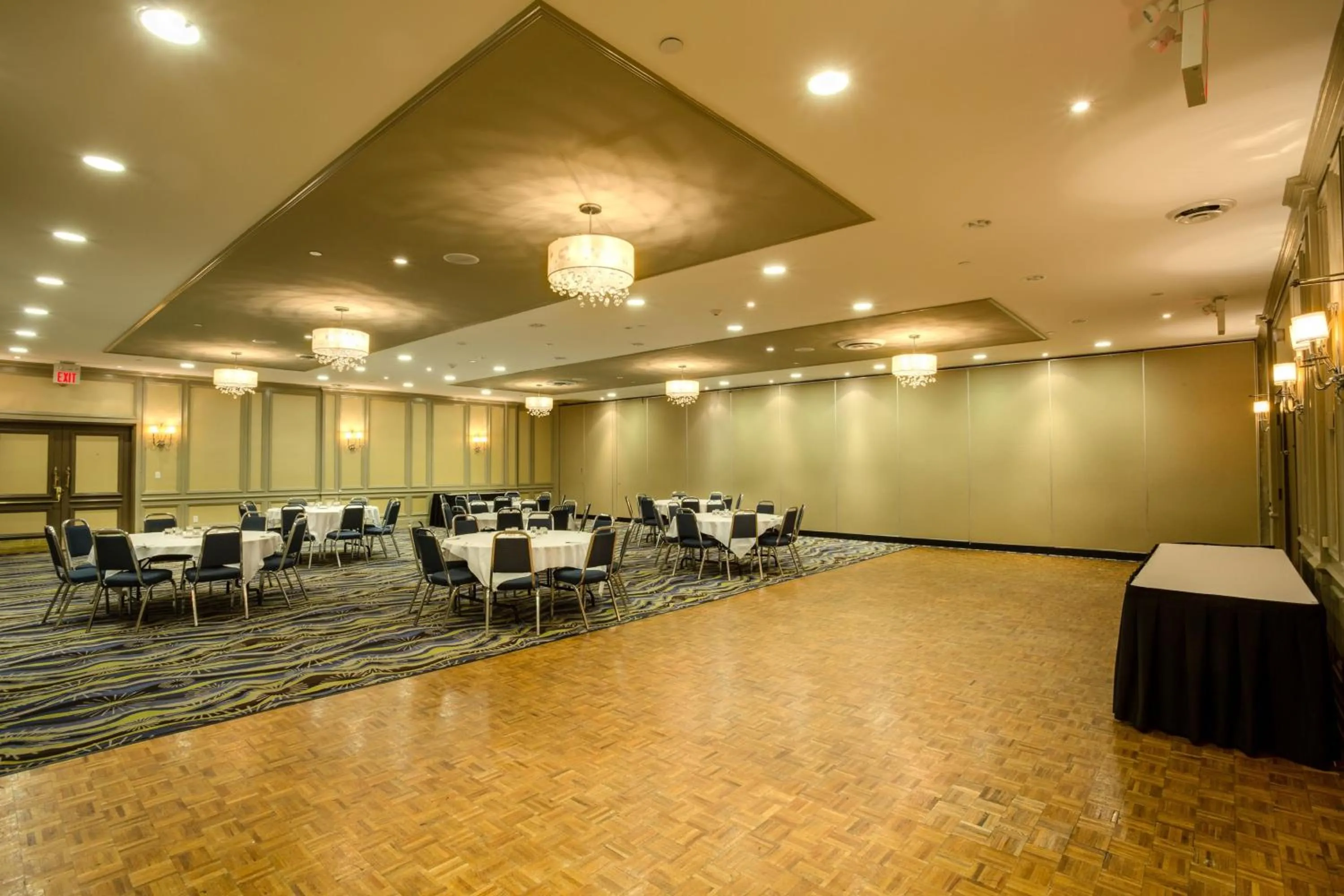 Meeting/conference room in Holiday Inn Sudbury by IHG