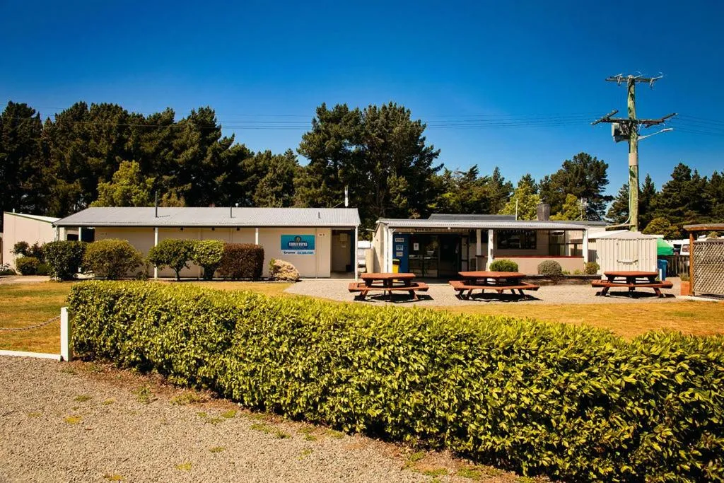 Leithfield Beach Holiday Park