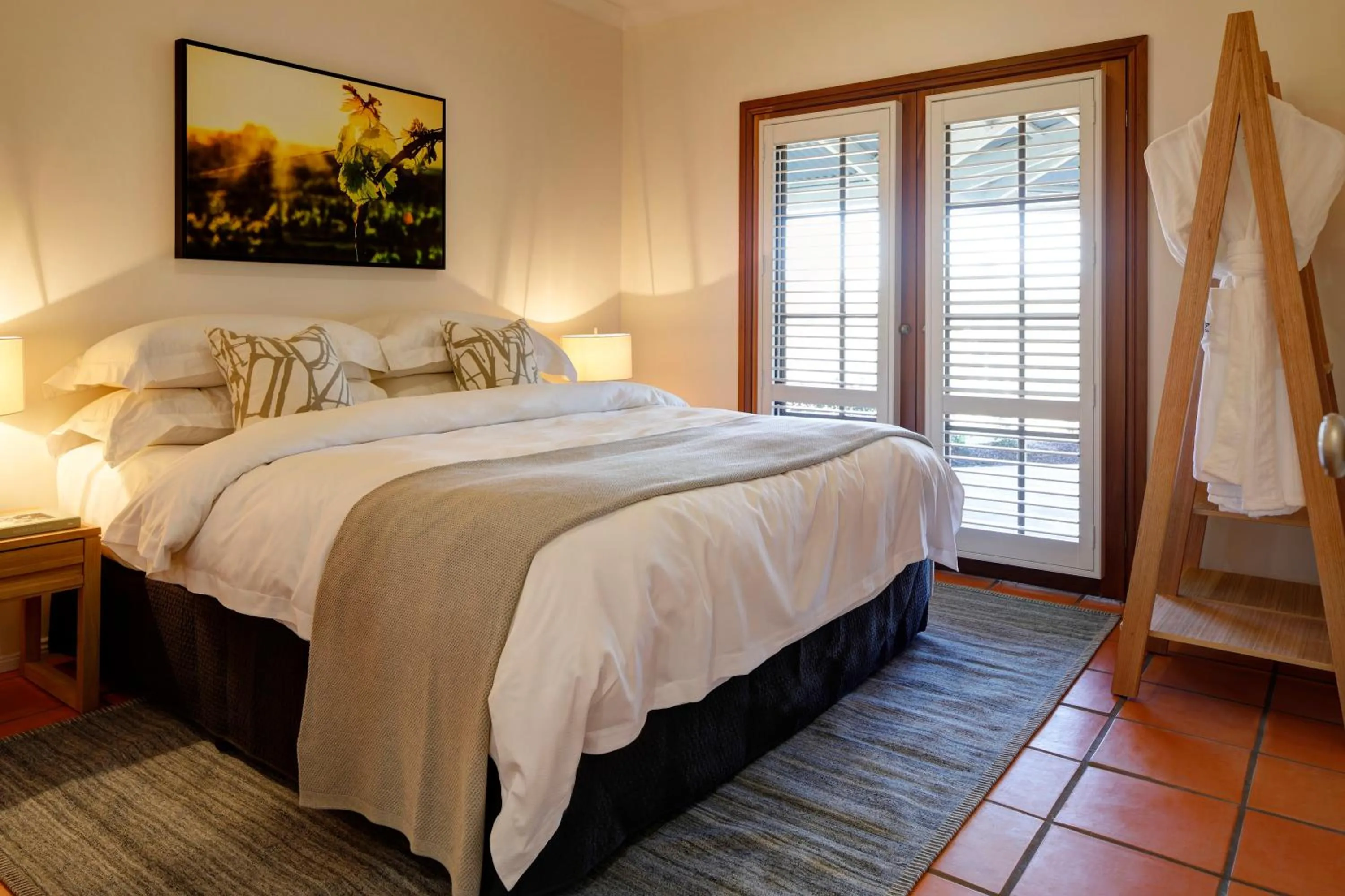 Bedroom, Bed in Spicers Vineyards Estate