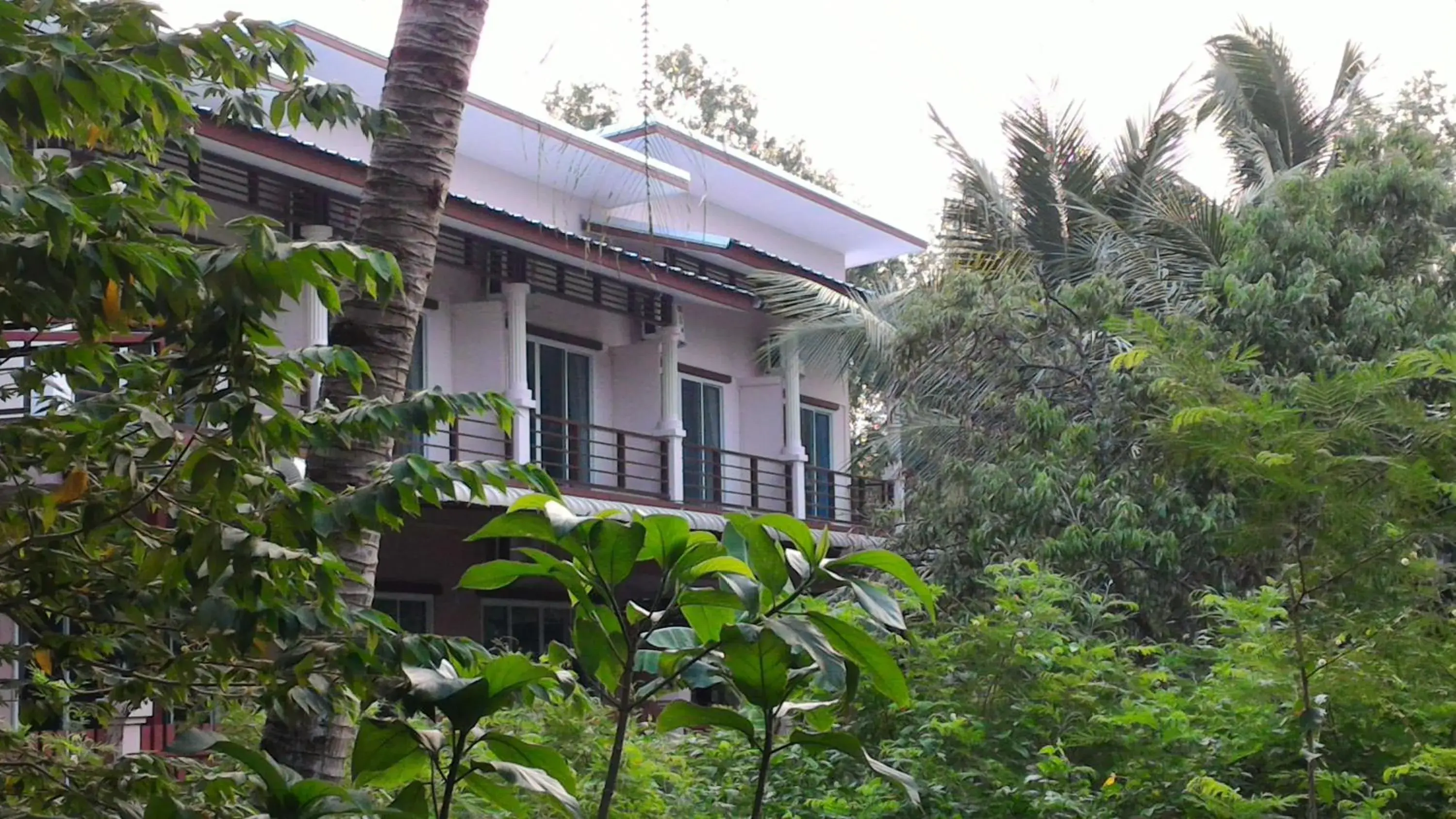 Property building in Aple Homestay Property building in Aple Homestay