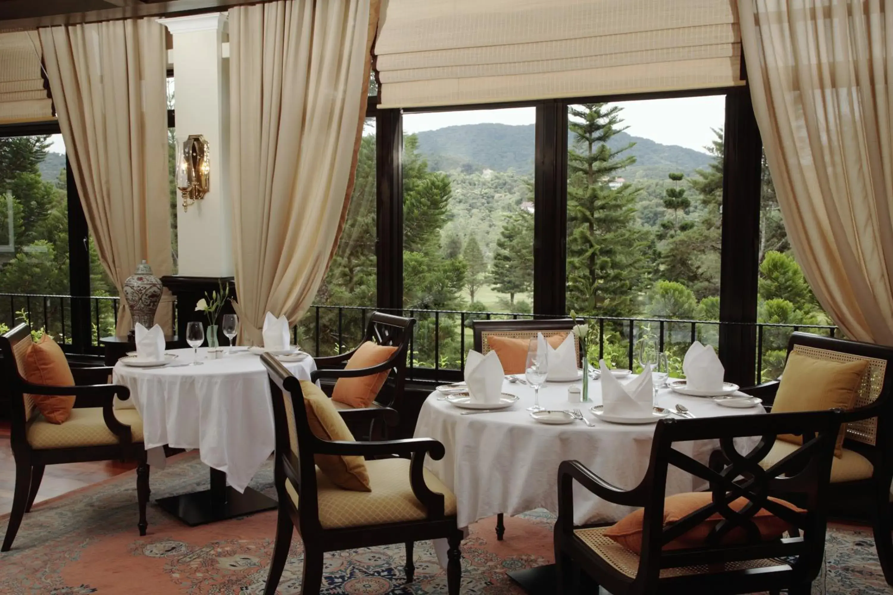 Restaurant/places to eat in Cameron Highlands Resort - Small Luxury Hotels of the World Restaurant/places to eat in Cameron Highlands Resort - Small Luxury Hotels of the World